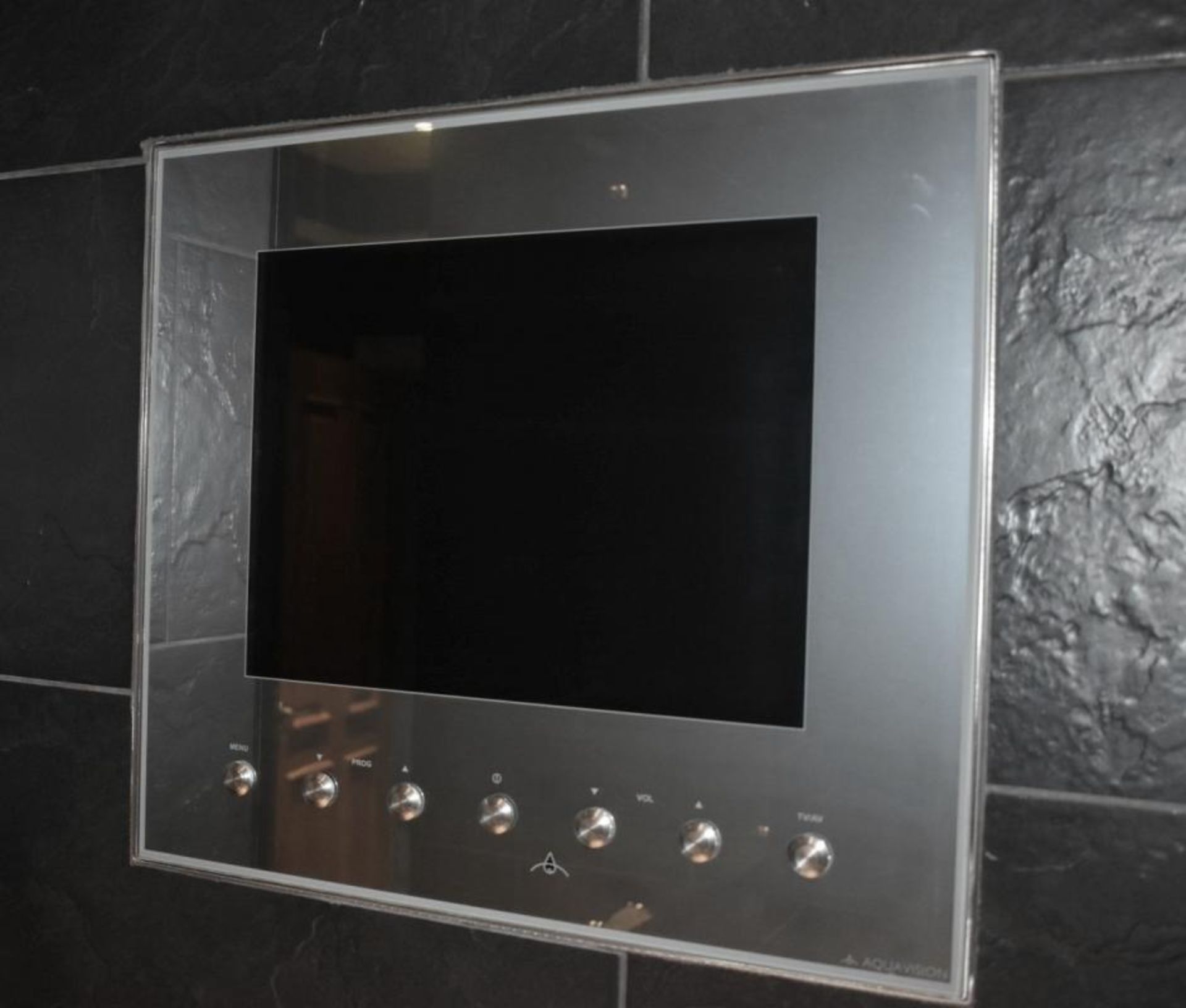 1 x Contents Of Luxury Bathroom - Includes TUECO Bath With Jets - Original Purchase Price £6,590 - Bild 18 aus 23