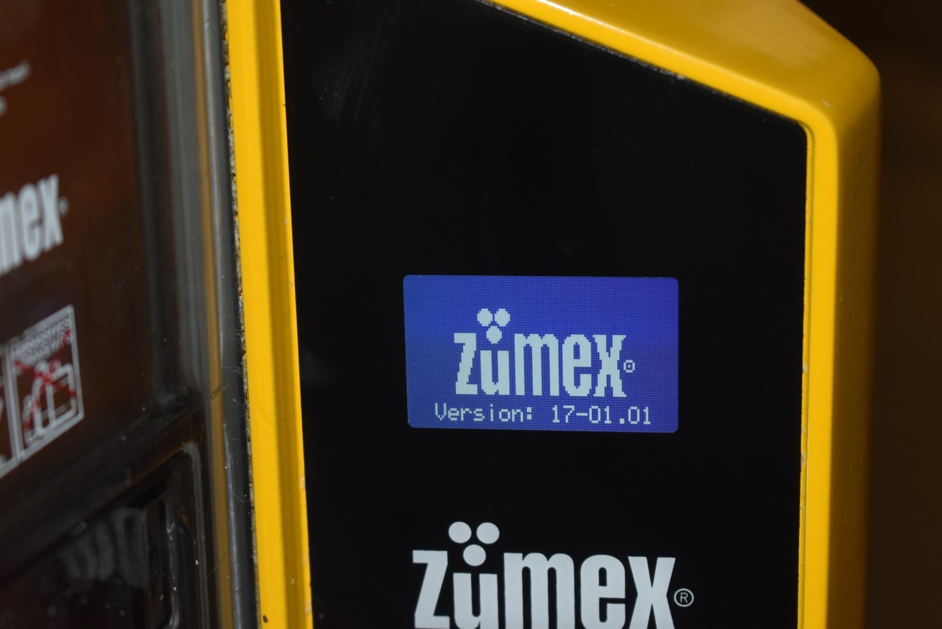 1 x Zumex Speed S +Plus Self-Service Podium Commercial Citrus Juicer - Manufactured in 2018 - - Image 4 of 21