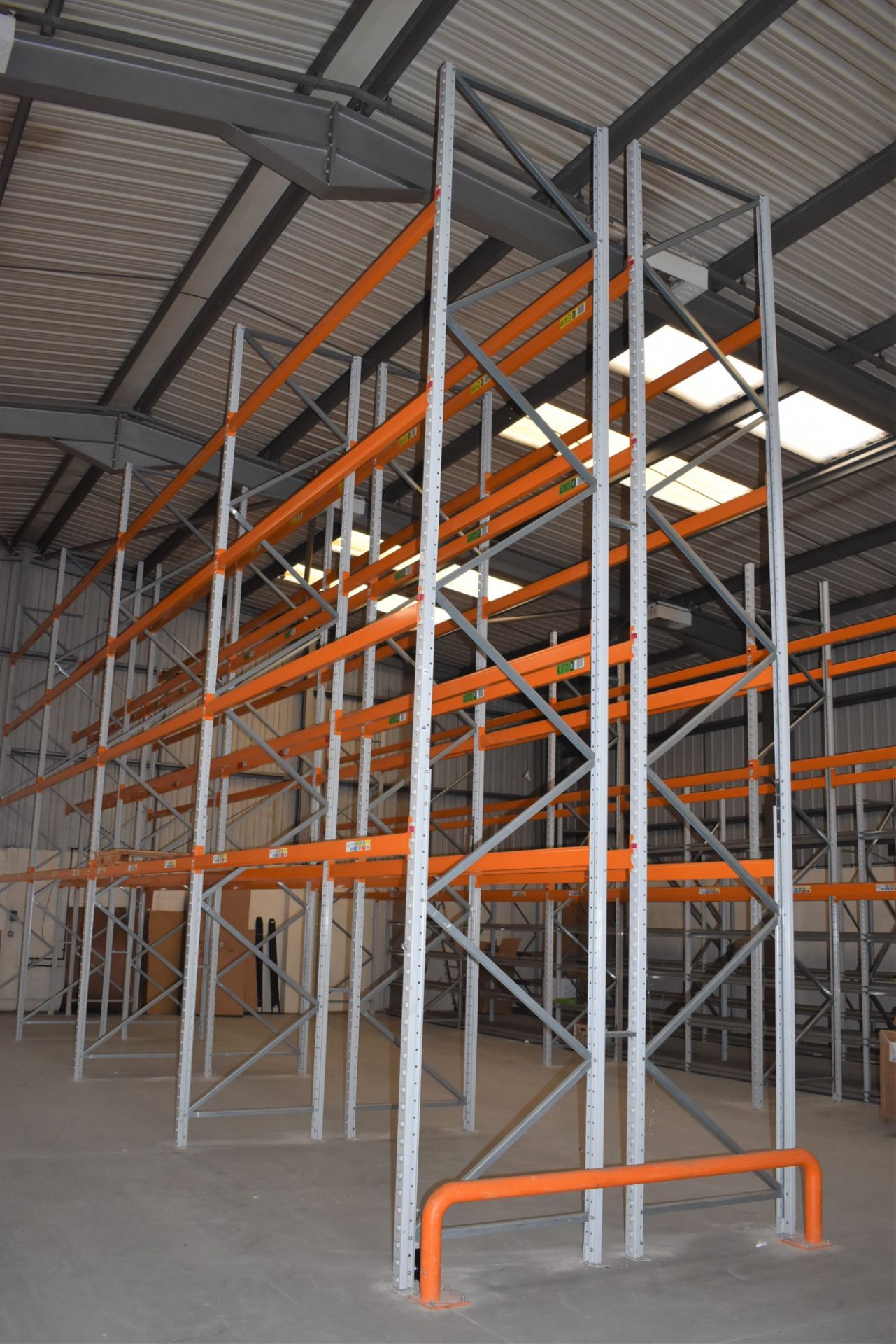 4 x Apex End of Rack Pallet Racking Defender Barriers - Includes 2 x Double Barriers and 2 x - Bild 7 aus 7