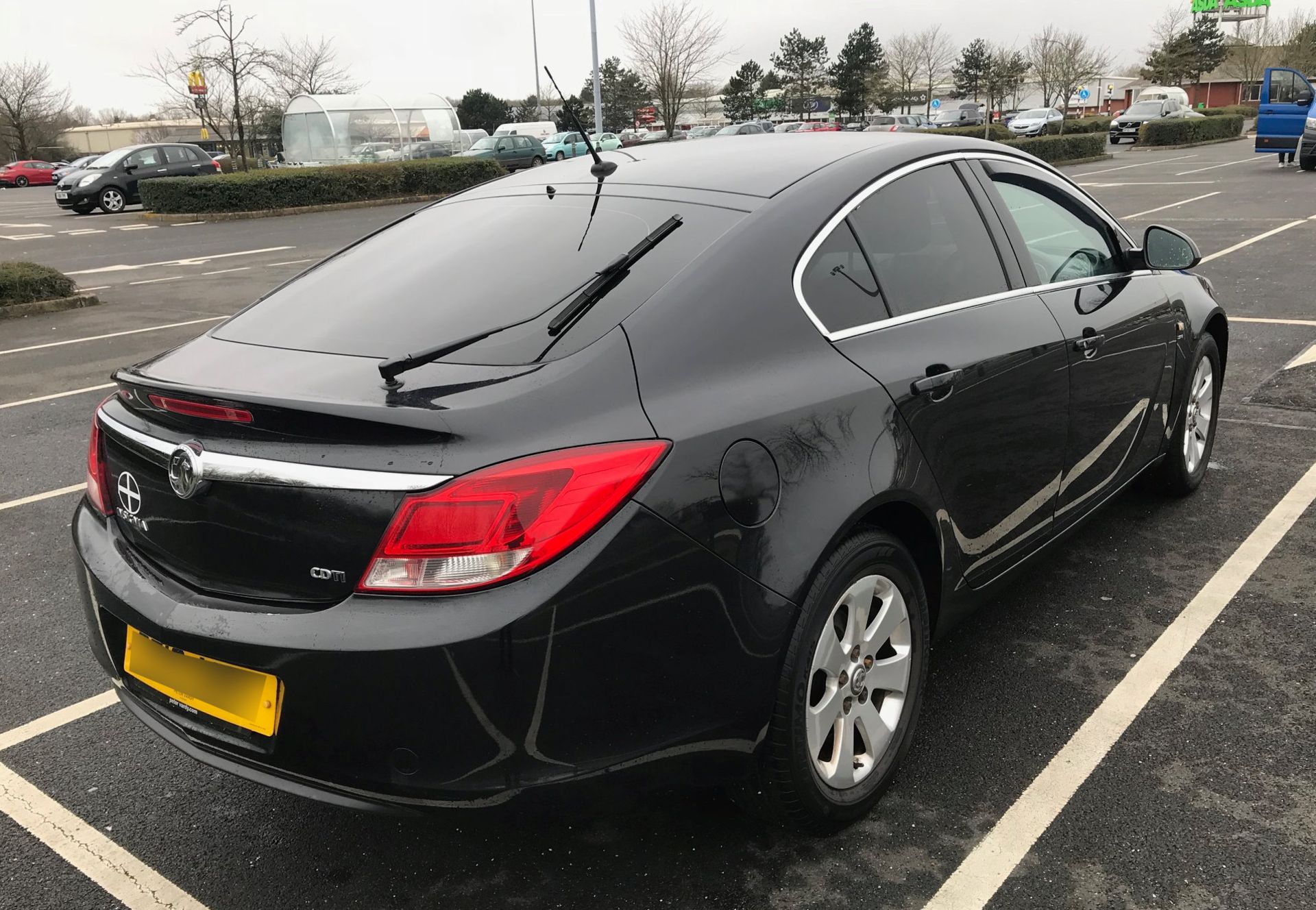 2010 Vauxhall Insignia 2.0 DCTI Exclusive 5Dr Hatchback - CL505 - NO VAT ON THE HAMMER - Location: - Image 2 of 7