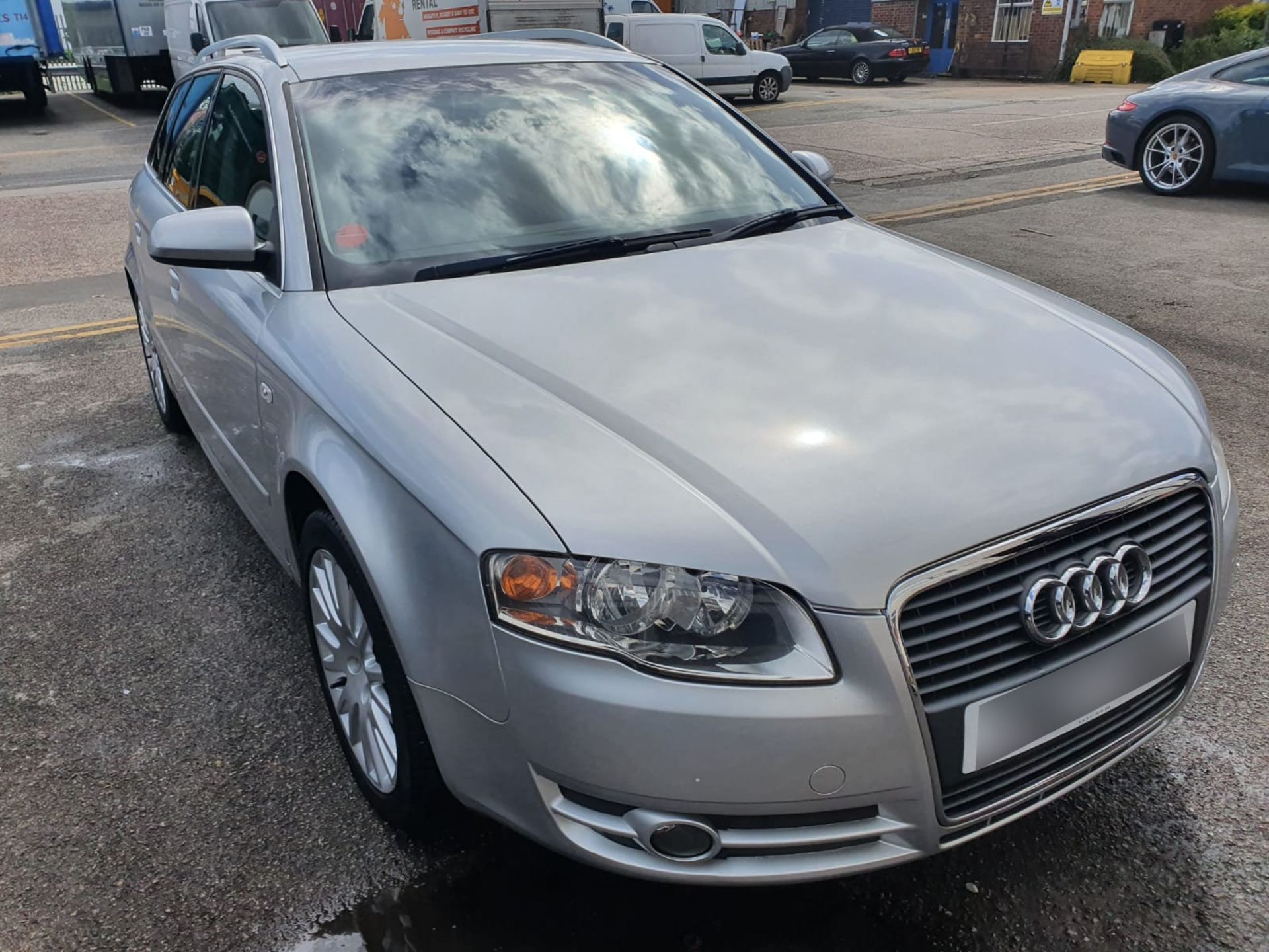 2007 Audi A4 2.0 TDI 5dr Estate in Silver - CLTBC - NO VAT ON THE HAMMER -  - Location: Altrincham - Image 6 of 49