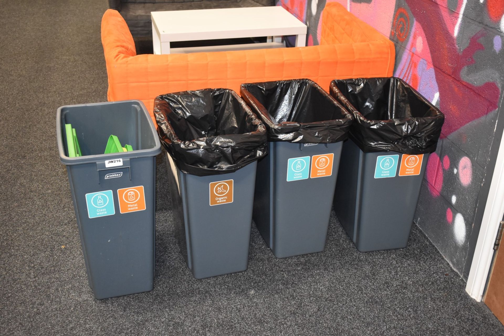 4 x Recycling Waste Bins With Lids - Image 2 of 3