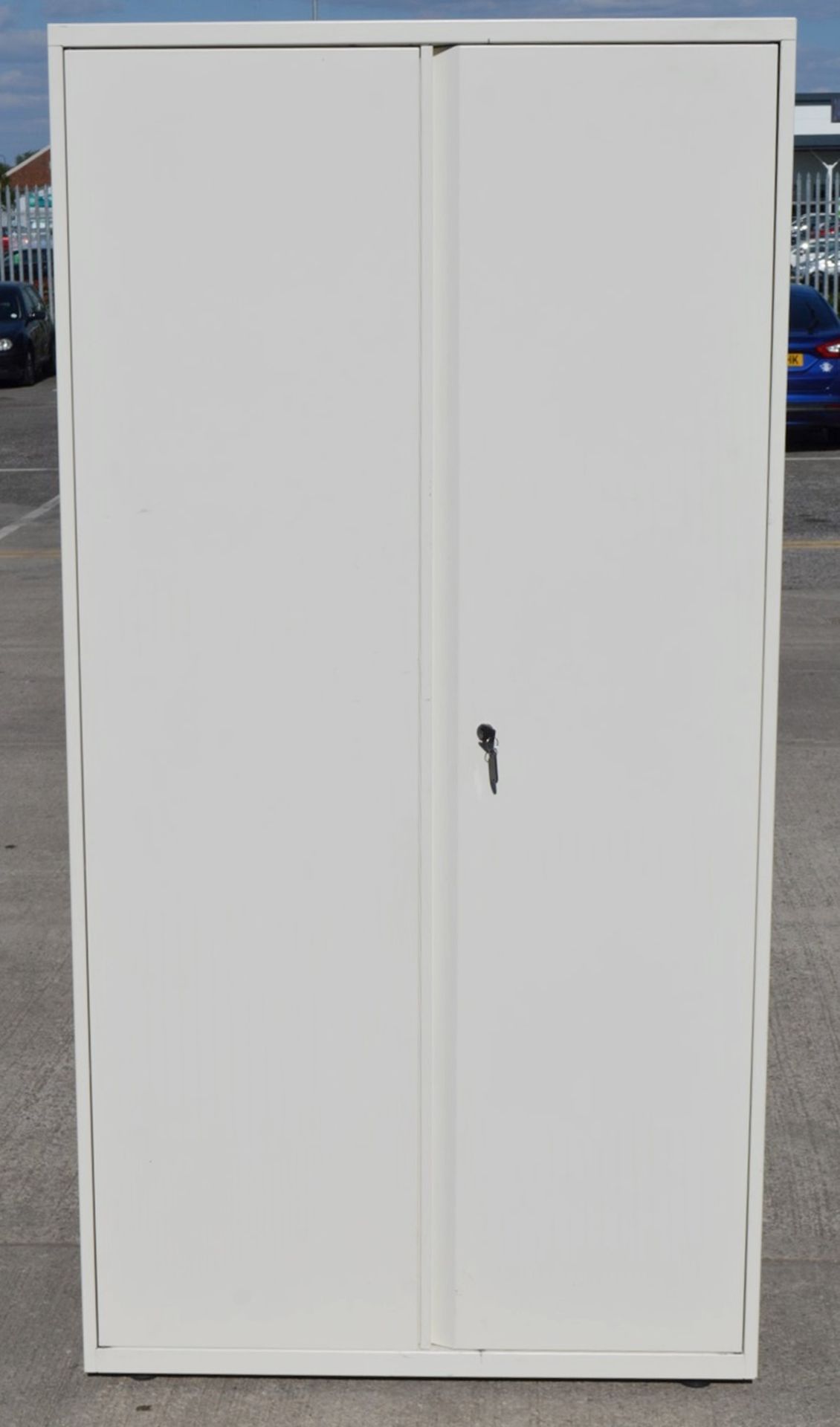 1 x Large BISLEY Metal Office Storage Cabinet With Key - Dimensions: H195 x W80 x D47cm - Used - Image 2 of 4
