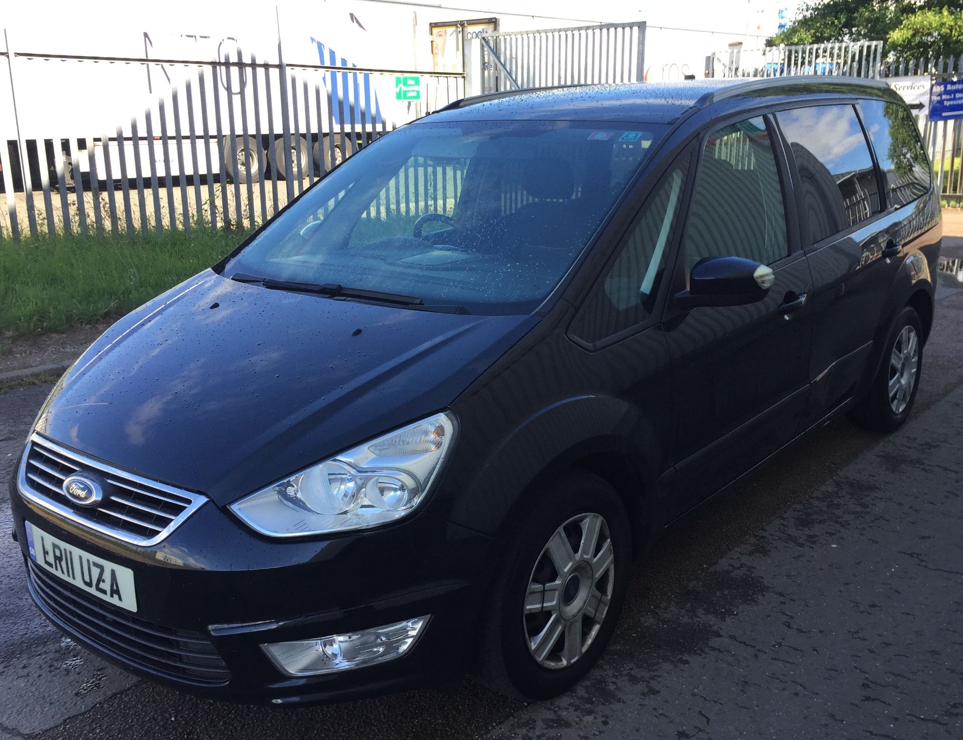 2011 Ford Galaxy 2.0 Tdci Zetec Automatic 5 Dr MPV - CL505 - NO VAT ON THE HAMMER - Location: Corby, - Image 2 of 27