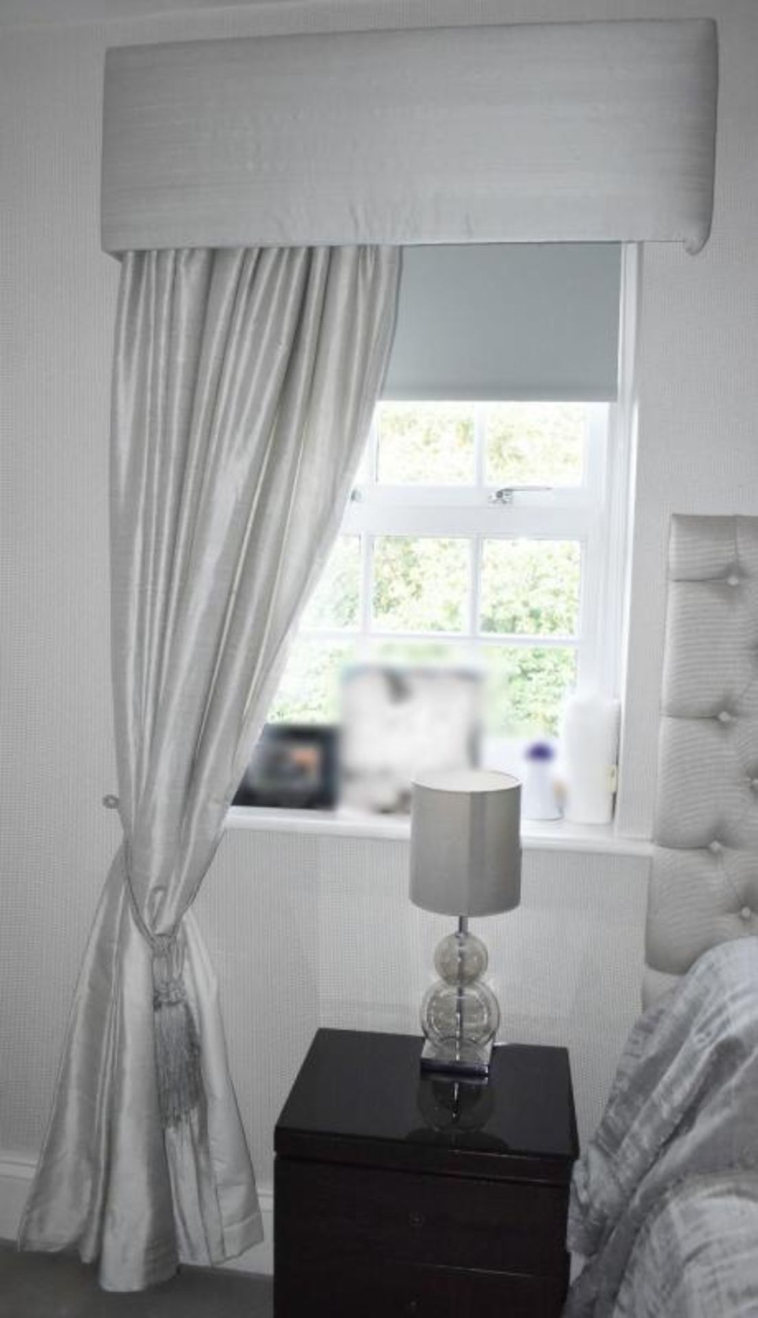 4 x Bedroom Curtains In A Silvery Grey With Tie Backs And Pelmet Boxes - Ref: ABR066 / GR - CL491 *N