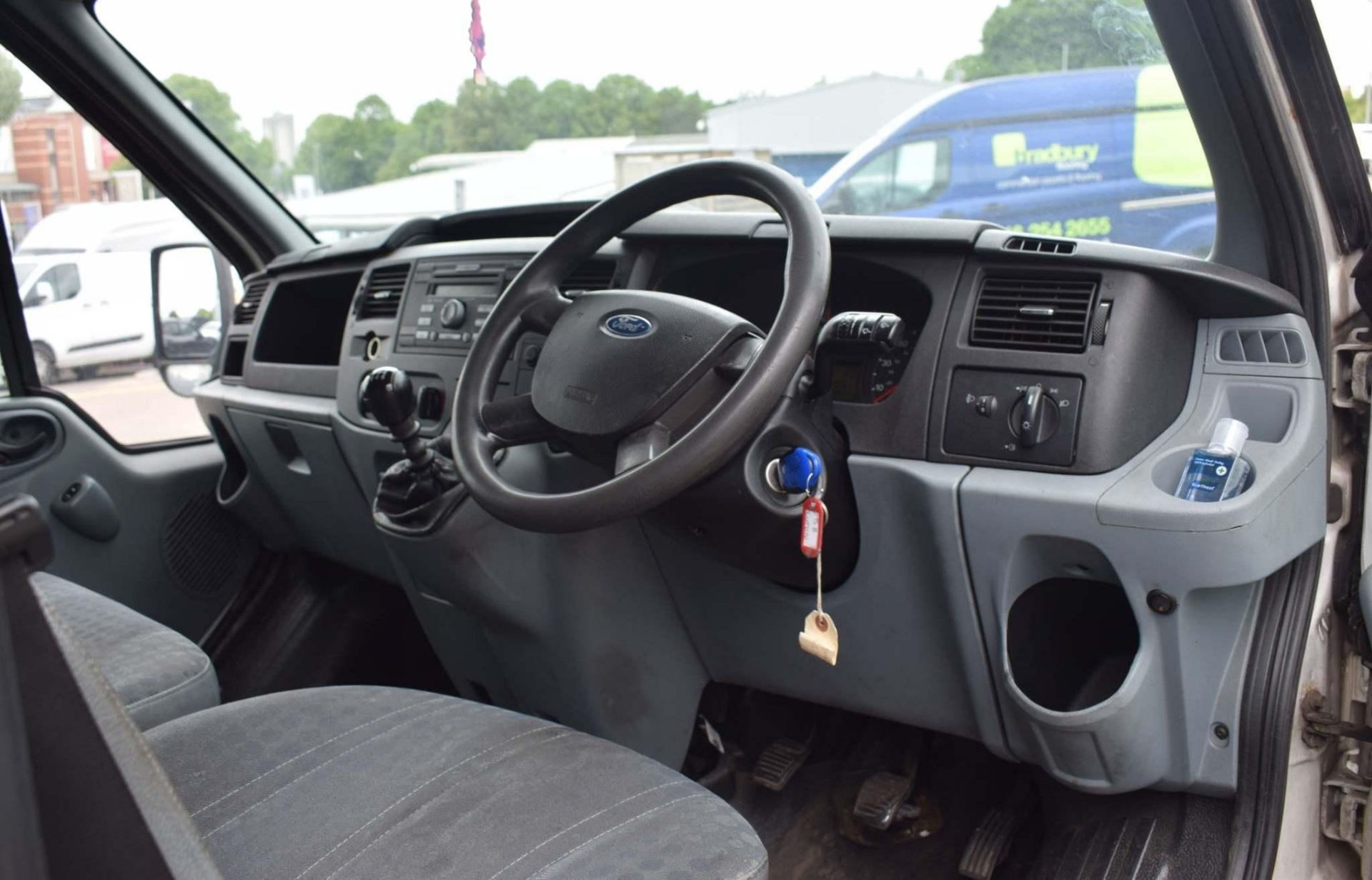 2008 Ford Transit 2.4 TDCi 350 Luton Body c/w Tail Lift - CL505 - Location: Corby, - Image 13 of 19