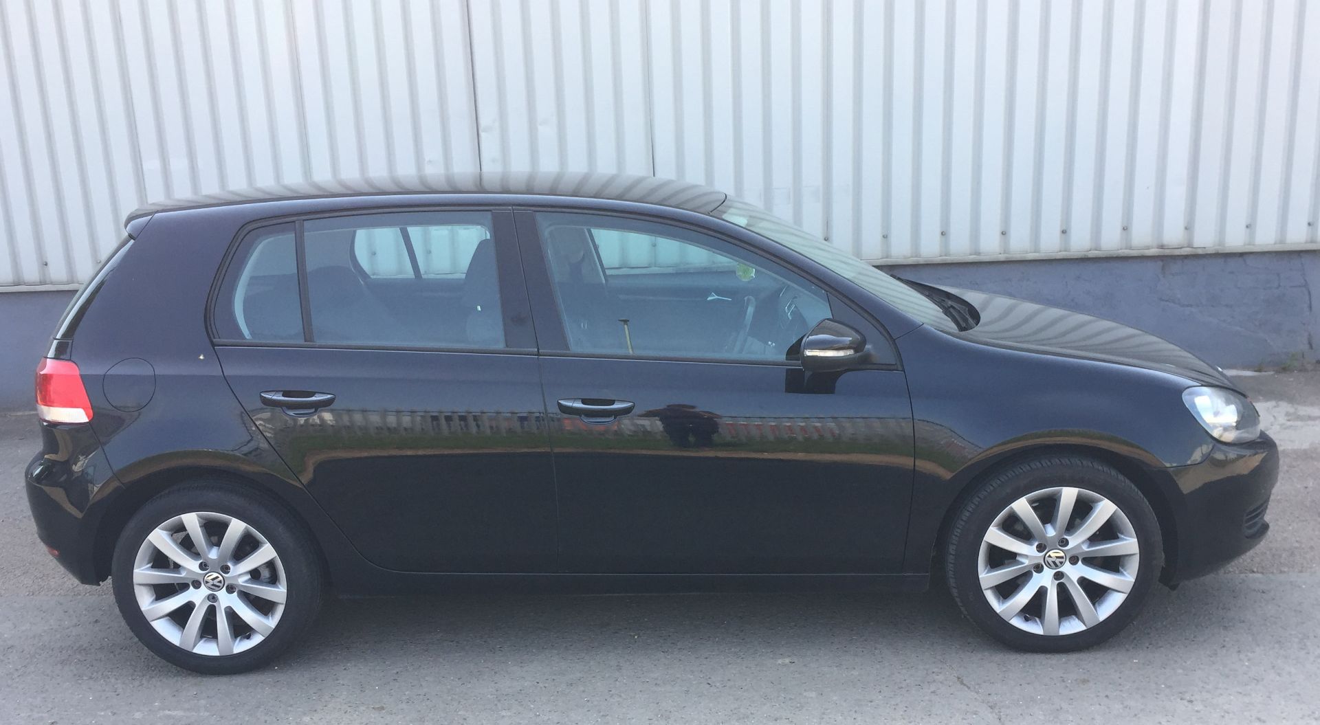 2012 Volkswagen Golf 1.6 Tdi Match 5dr Hatchback - New MOT - CL505 - NO VAT ON THE HAMMER - Locatio - Image 3 of 12