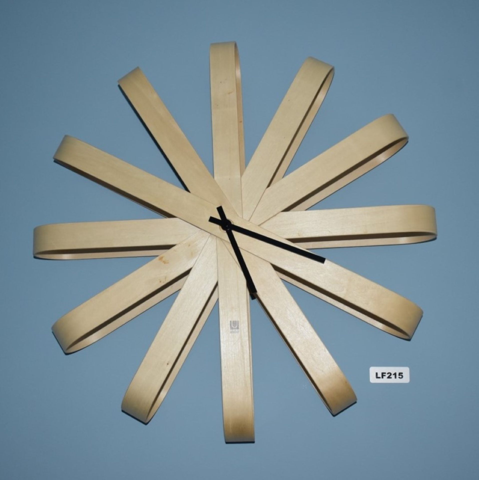 1 x Umbra Ribbonwood Wall Clock - 51 cm Diameter x 9 cm Depth - Ex Display - Ref LF215 GF -