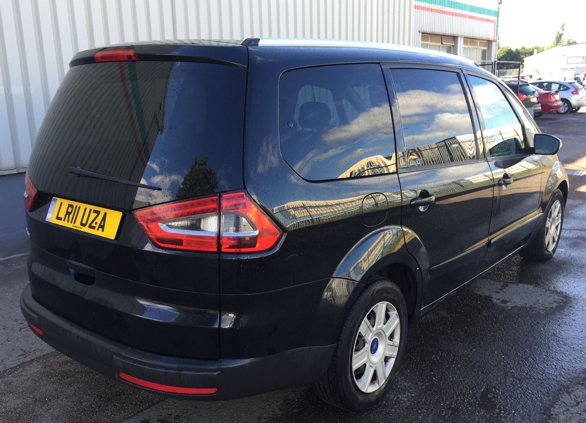 2011 Ford Galaxy 2.0 Tdci Zetec Automatic 5 Dr MPV - CL505 - NO VAT ON THE HAMMER - Location: Corby, - Image 5 of 27