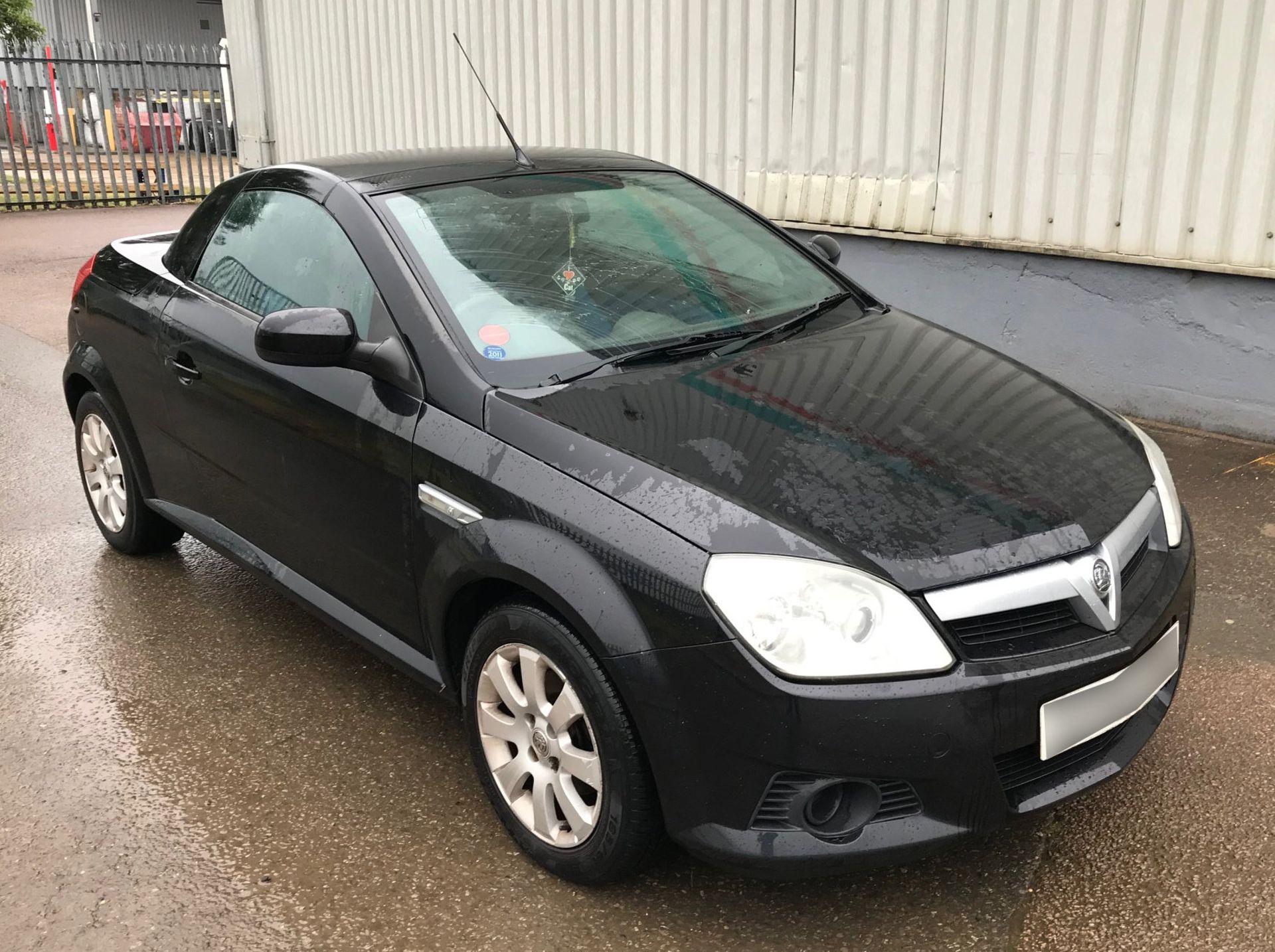 2005 Vauxhall Tigra 1.4 2Dr Convertible - CL505 - NO VAT ON THE HAMMER - Location: Corby, - Image 5 of 13