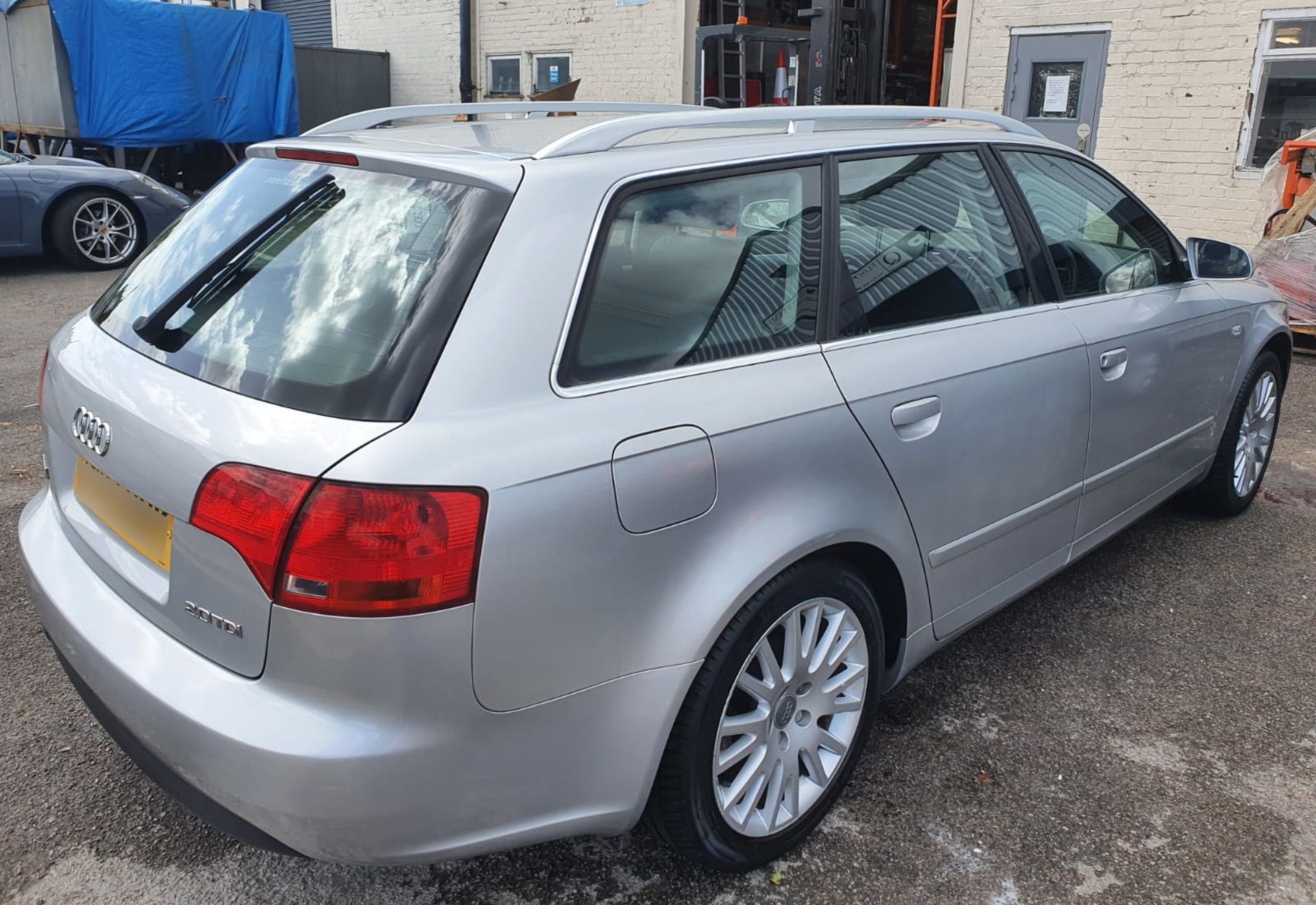 2007 Audi A4 2.0 TDI 5dr Estate in Silver - CLTBC - NO VAT ON THE HAMMER -  - Location: Altrincham - Image 14 of 49