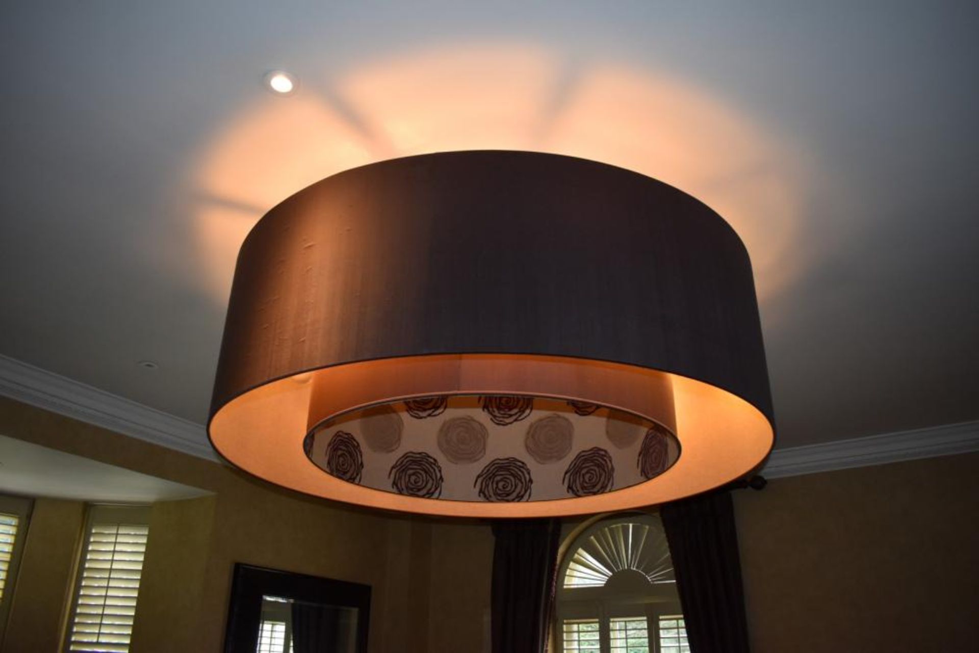 1 x Huge 1.5 Metre Light Fitting Featuring A Double Shade - Dimensions: 150cm Diamter, 50cm Height - Image 2 of 7