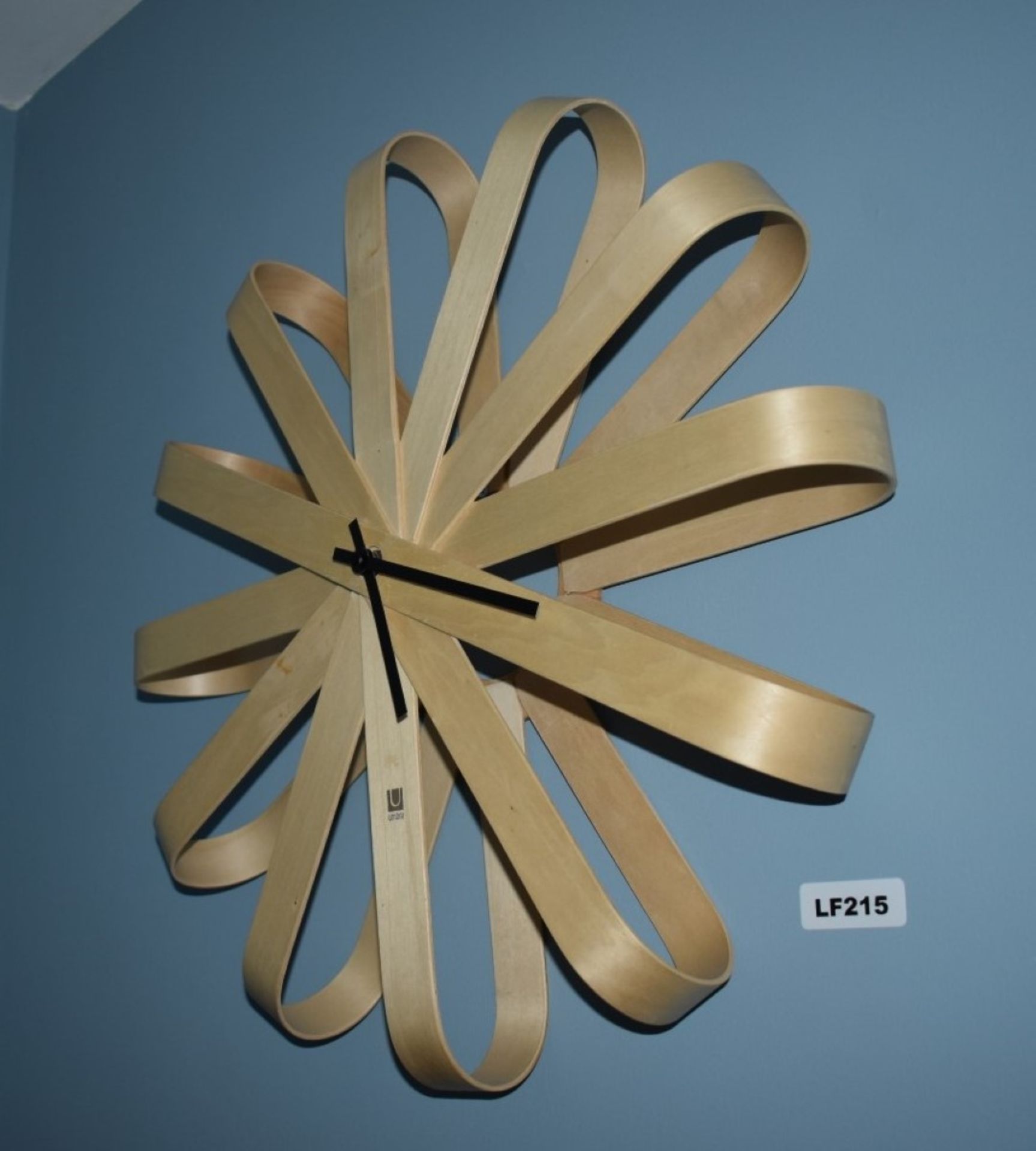 1 x Umbra Ribbonwood Wall Clock - 51 cm Diameter x 9 cm Depth - Ex Display - Ref LF215 GF - - Image 4 of 4