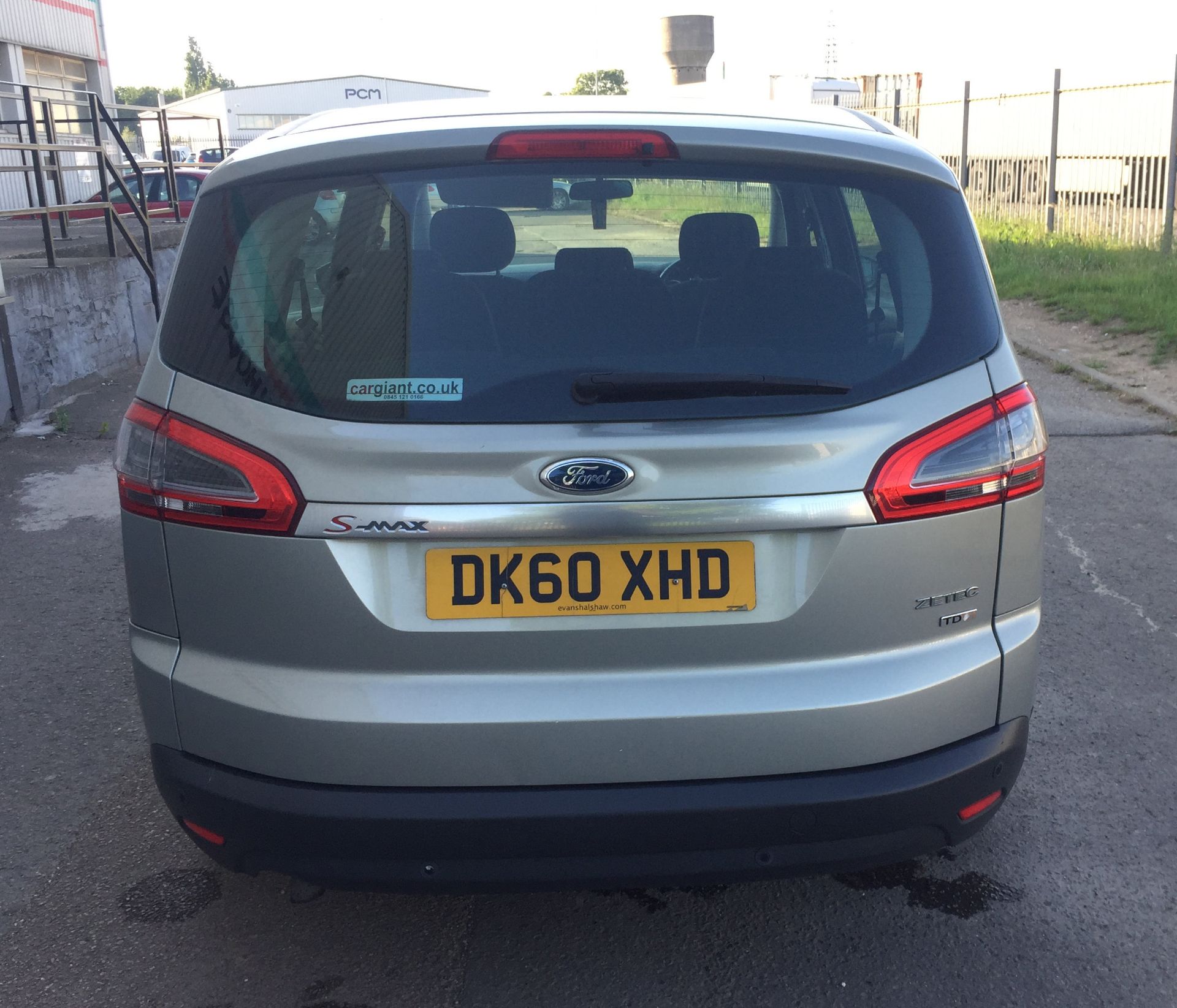 2010 Ford Smax 2.0 TDCI Zetec 5 Door MPV - CL505 - NO VAT ON THE HAMMER - Location: Corby, - Image 3 of 18