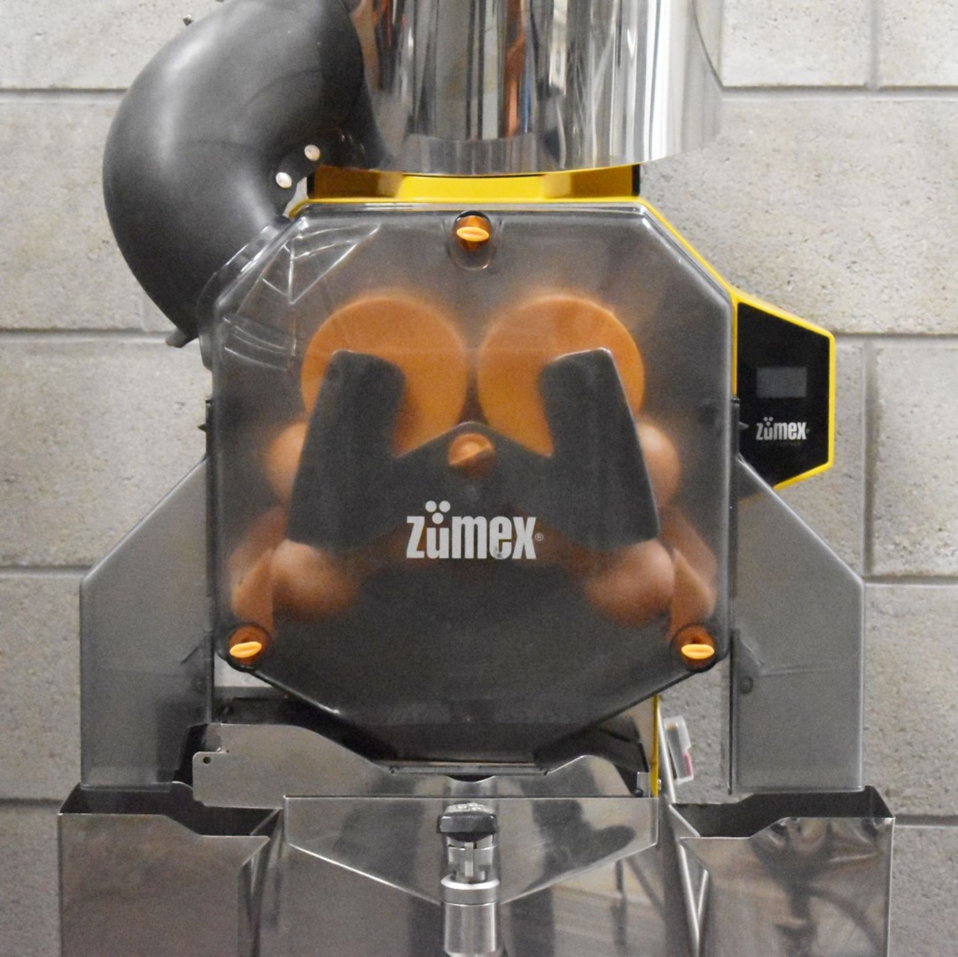 1 x Zumex Speed S +Plus Self-Service Podium Commercial Citrus Juicer - Manufactured in 2018 - - Image 11 of 21