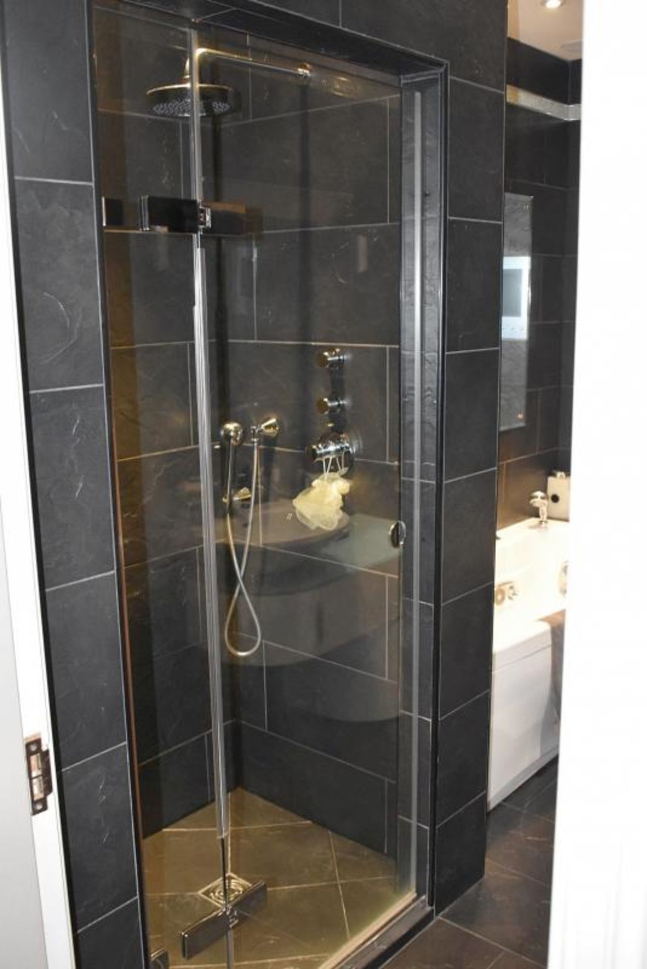 1 x Contents Of Luxury Bathroom - Includes TUECO Bath With Jets - Original Purchase Price £6,590 - Image 5 of 23