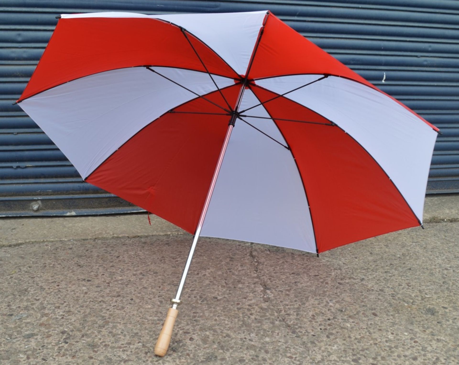 24 x Proline Golf Umbrellas - Colour: Red And White - Brand New Sealed Stock - Dimensions: Length - Image 3 of 5