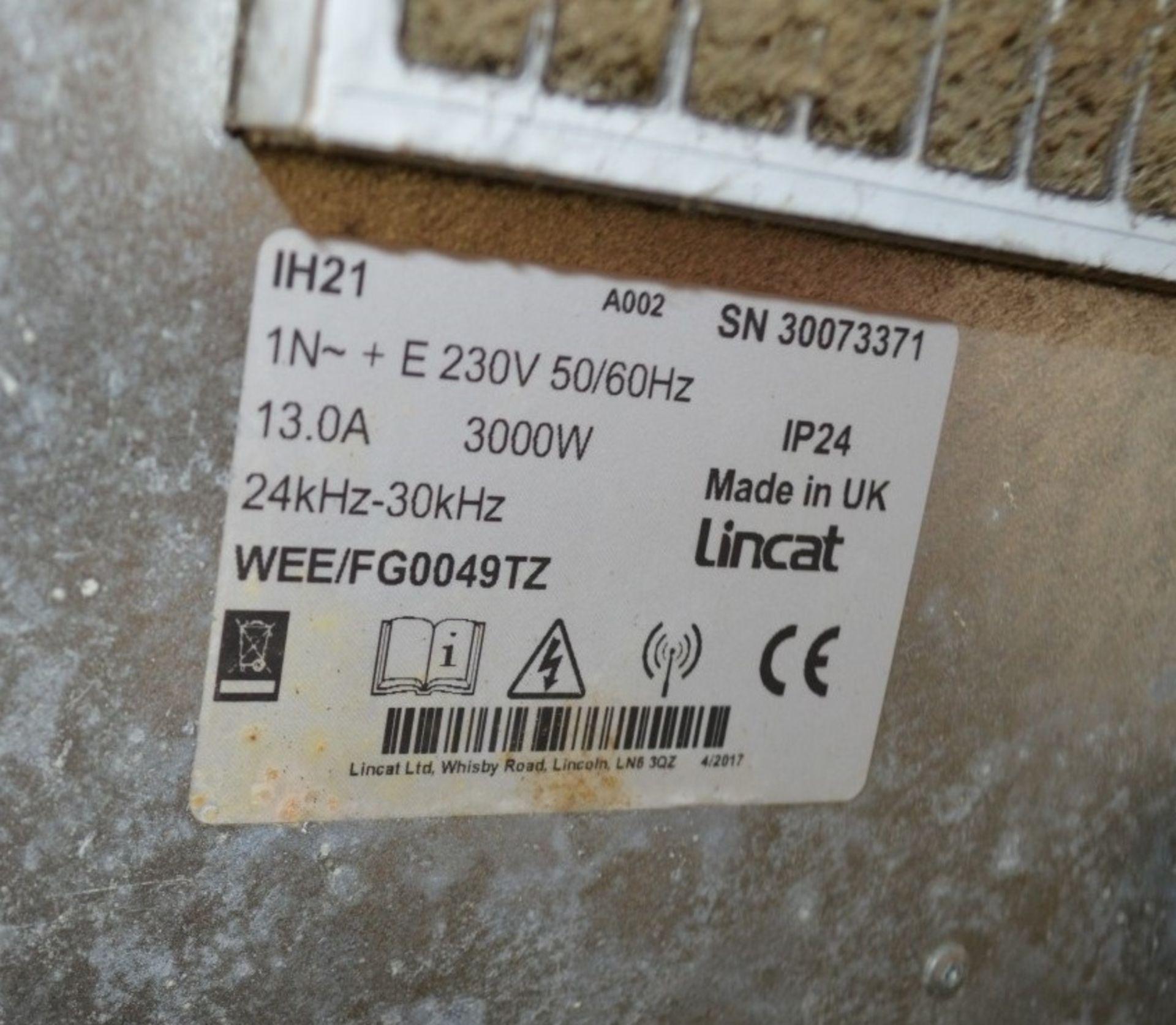 1 x Lincat Twin Induction Hob IH21 Heavy Duty Commercial Catering Model - Used, Untested - WH2 - - Image 3 of 3