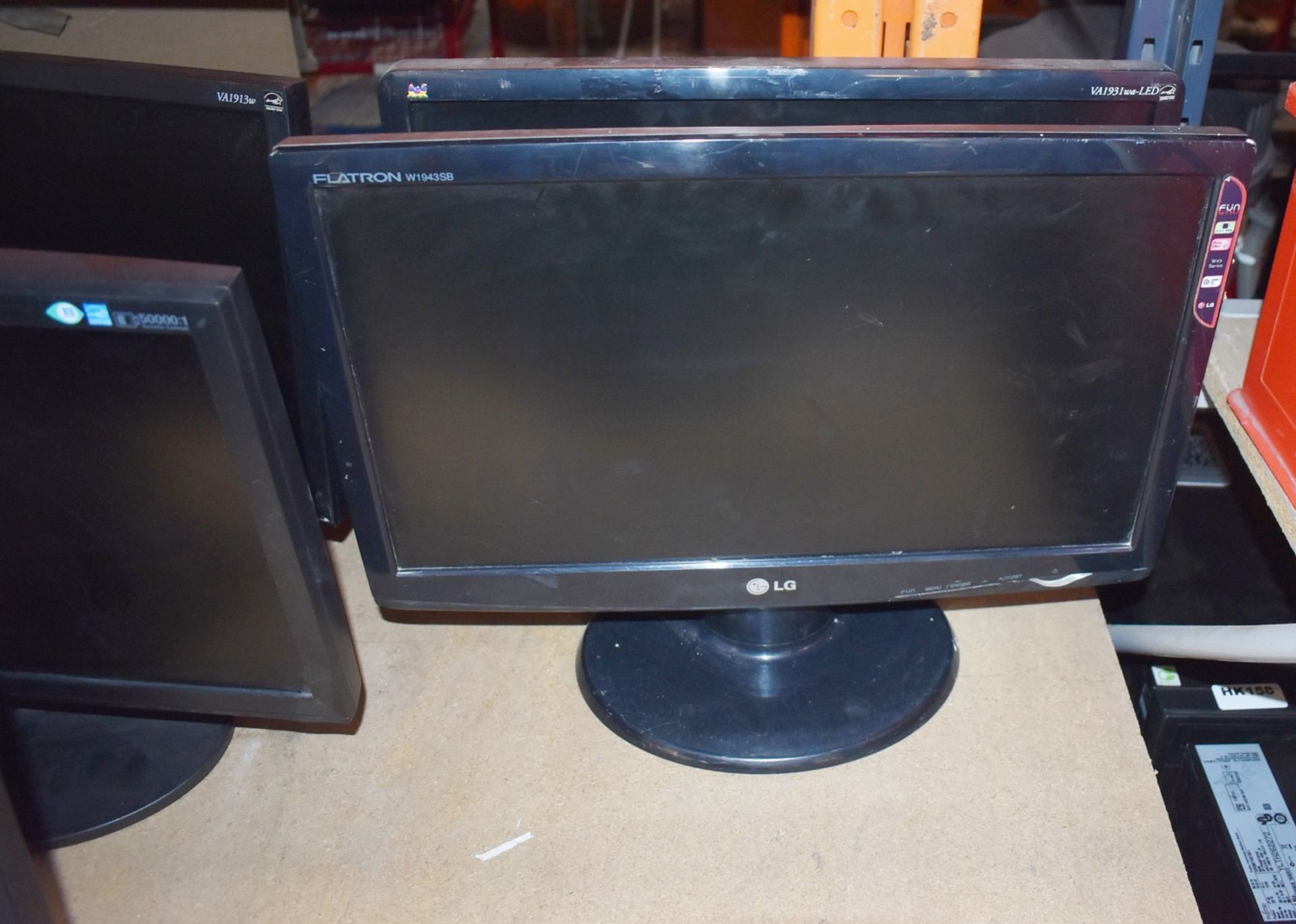 14 x Various Flat Screen Computer Monitors - Various Sizes Included - Removed From Various Office - Image 5 of 19