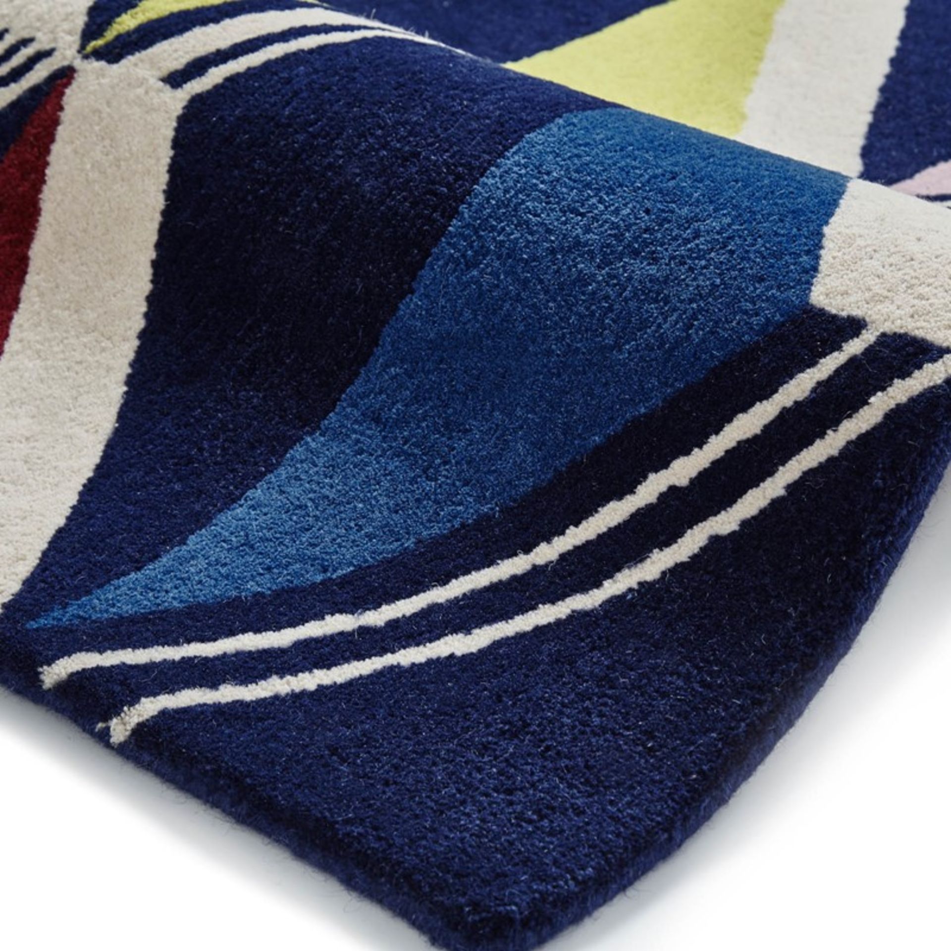 1 x Fiona Howard Zig Zag Rug - Dimensions: 180 x 230cm - Brand New Sealed Stock - RRP £599.00 - Image 5 of 5