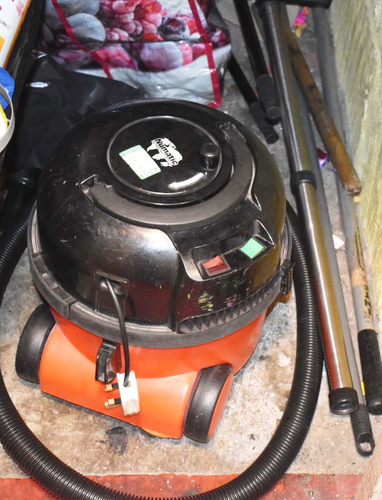 1 x Numatic Henry Hoover With Accessories - Ref 363A - CL520 - Location: London W10 More pictures, - Image 2 of 2