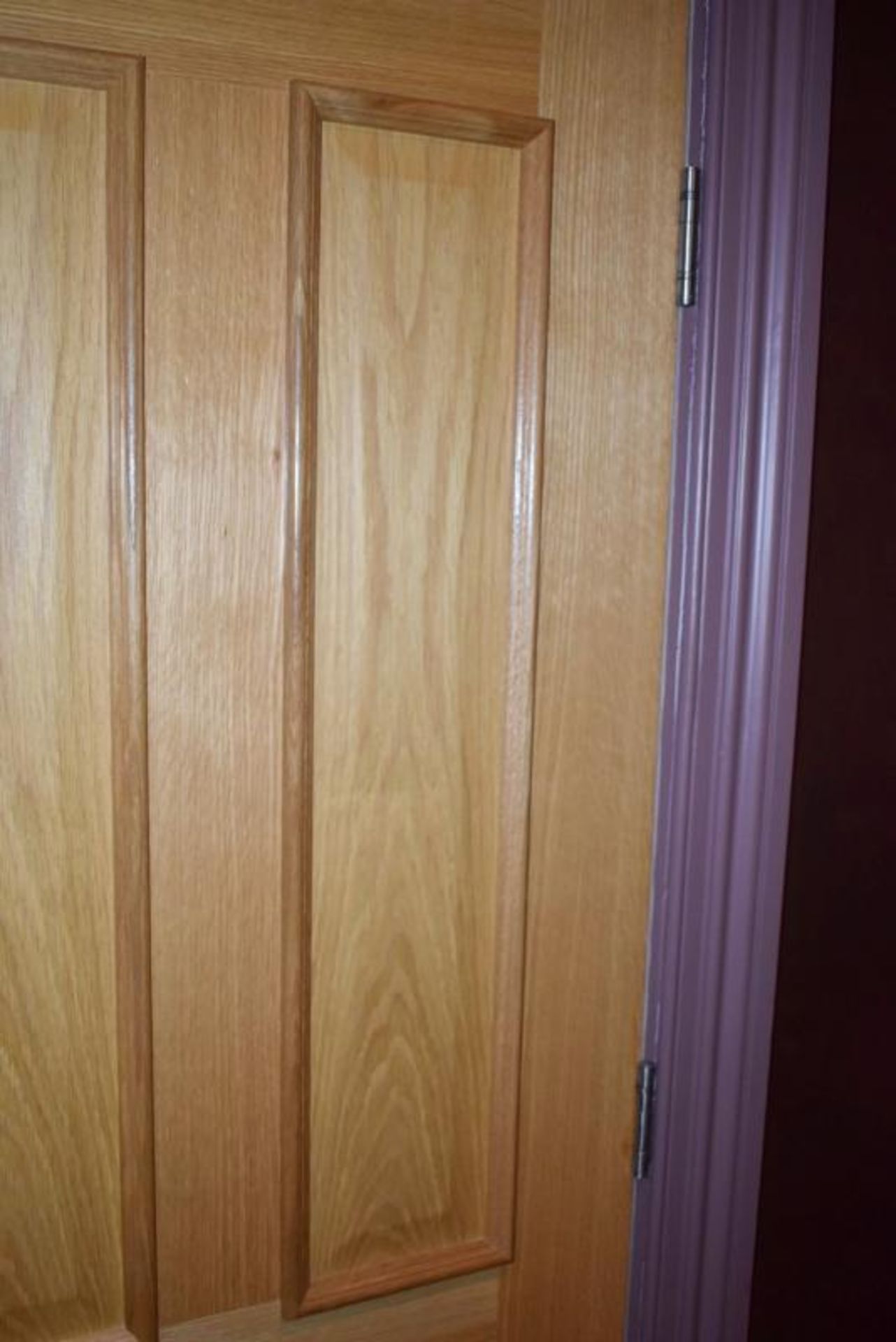 A Pair Of High Quality Internal Wooden Doors - Dimensions Of Each: H200 x W75 x 7cm - Ref: ABR016 / - Image 4 of 5