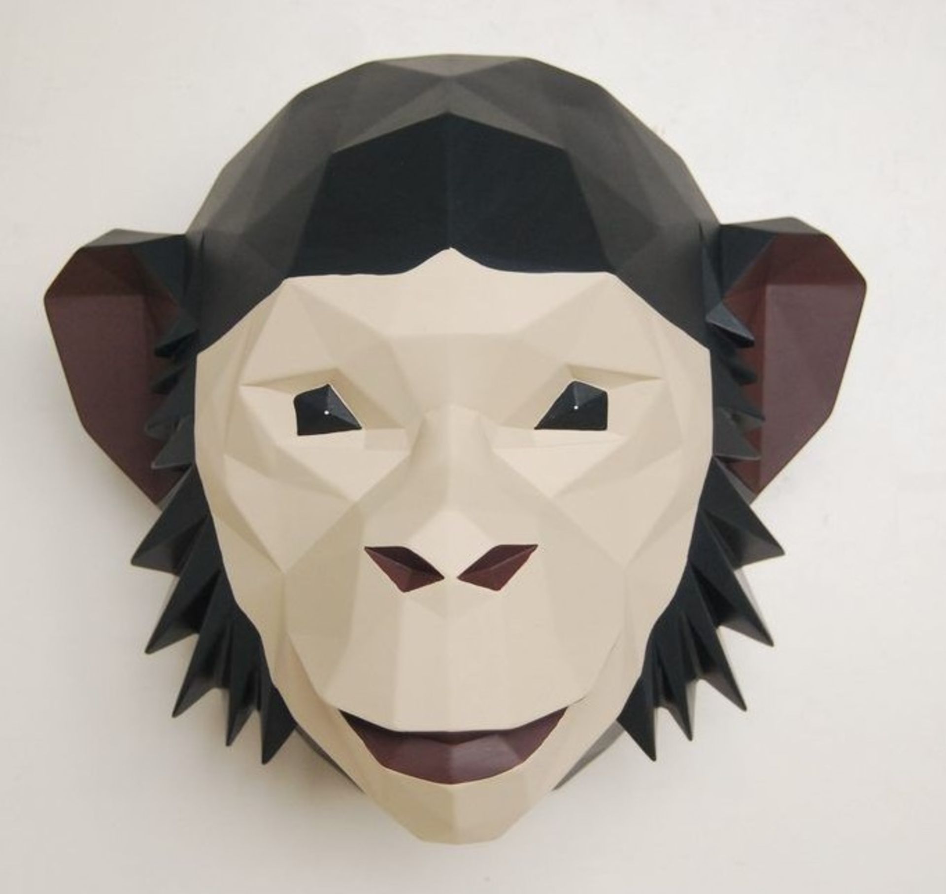 1 x Artistic Origami Monkey Head Wall Hanging - Dimensions H31cm W36cm D24cm - Brand New & Boxed - Image 3 of 3