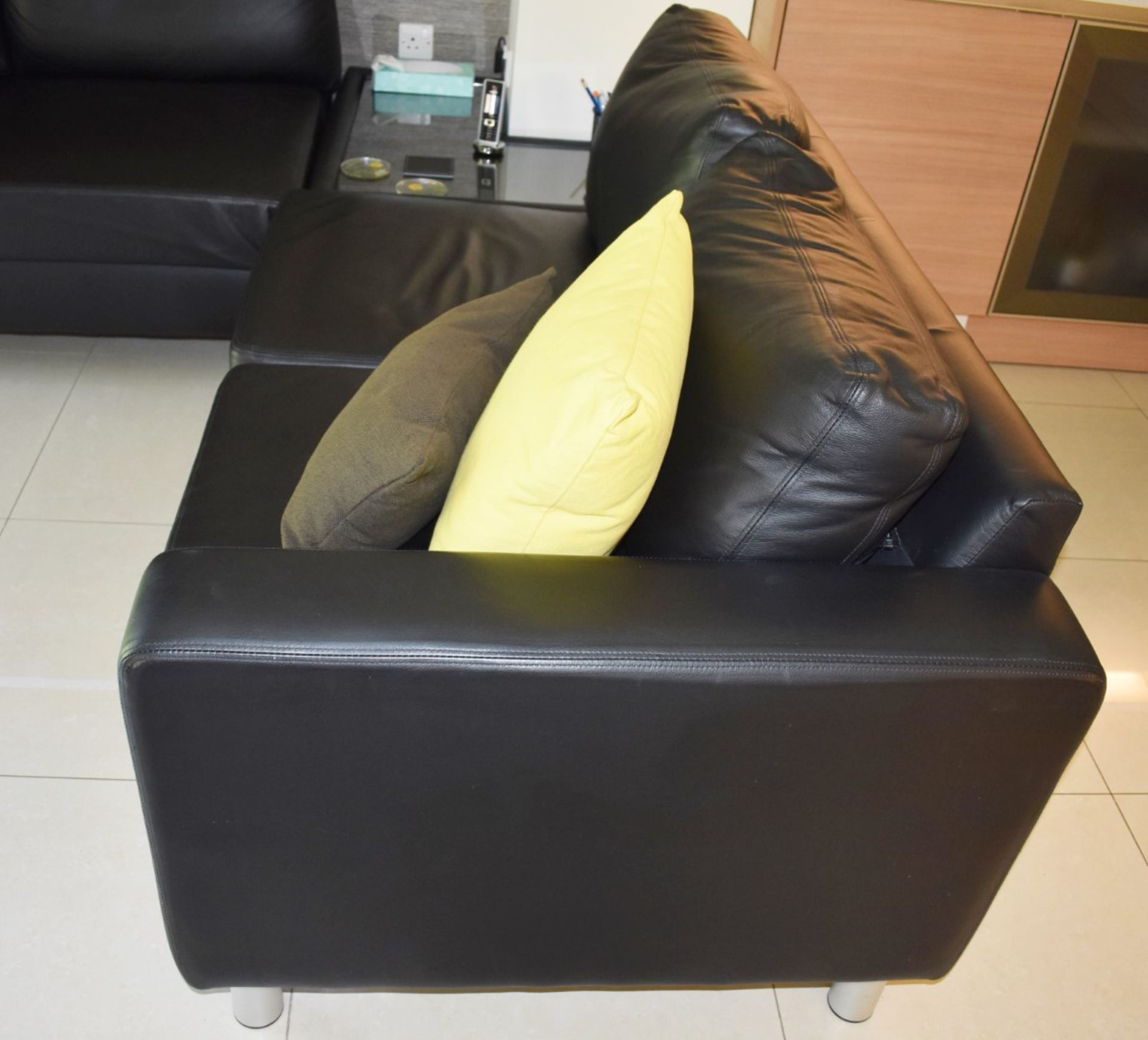 1 x Saxon Bespoke Corner Sofa Upholstered in Genuine Black Leather - Three-Piece Contemporary Design - Image 6 of 14