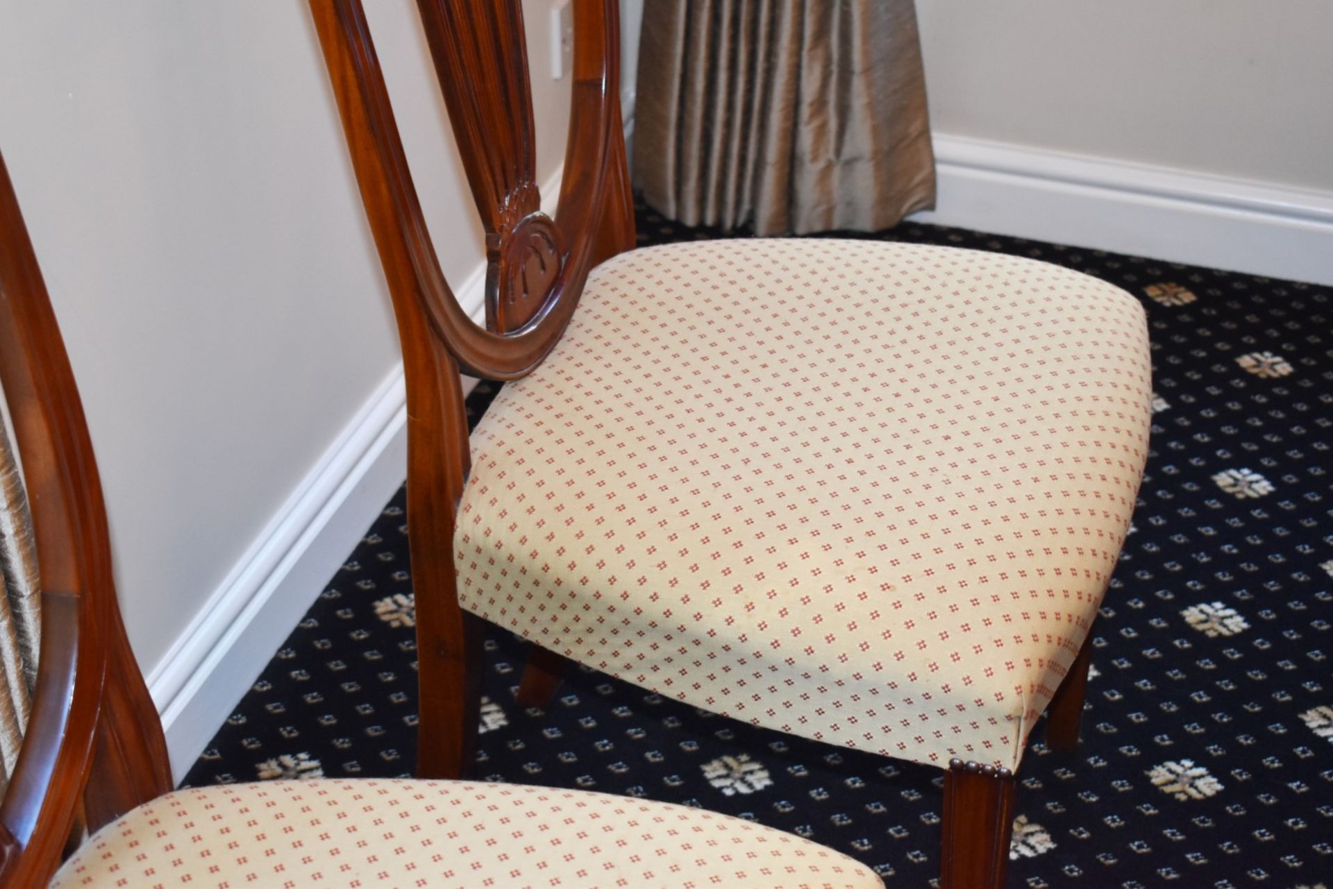 1 x Brights of Nettlebed Twin Pedestal Extending Mahogany Dining Table With Vener Parameter and - Image 27 of 33