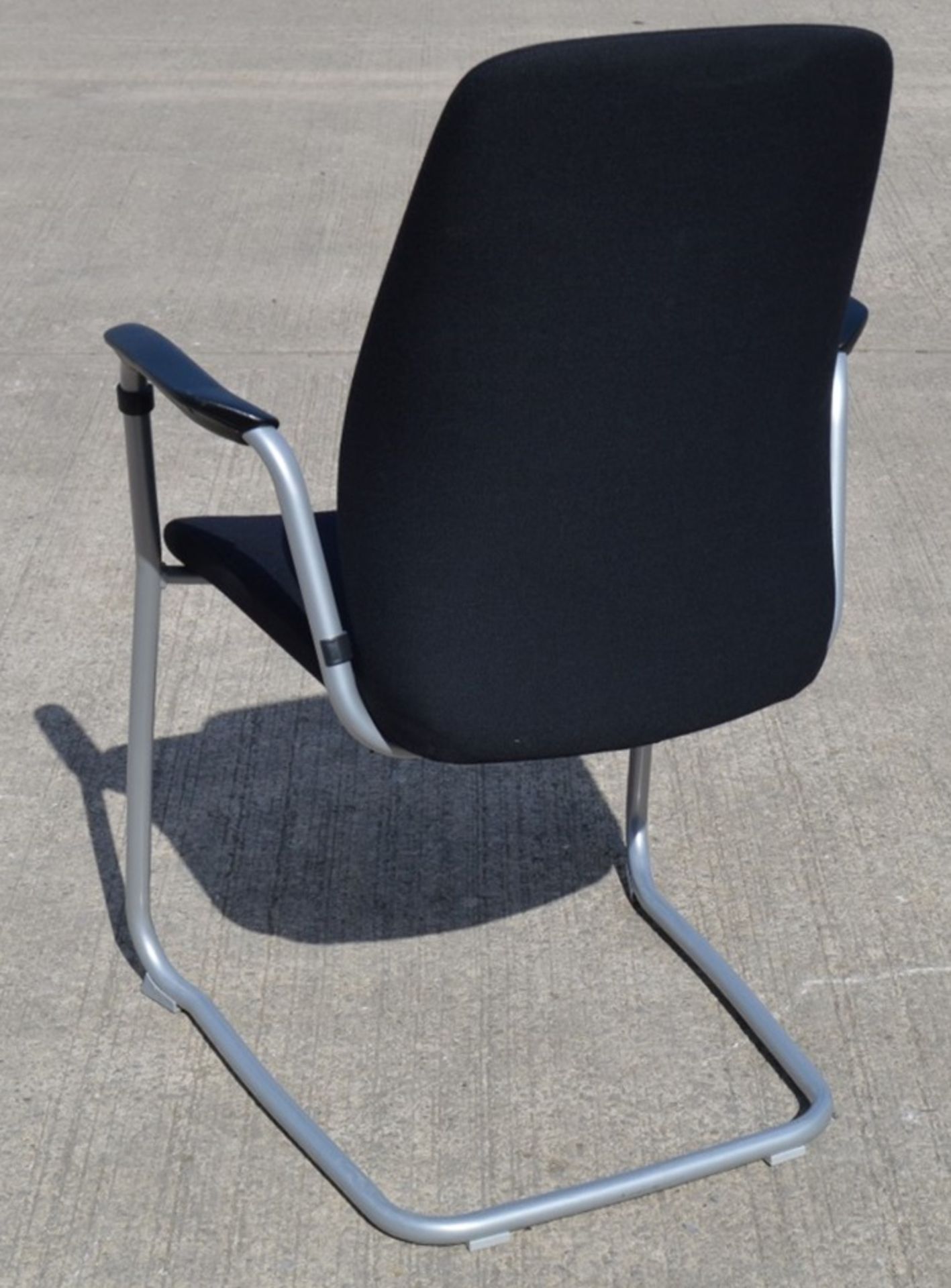 4 x Kinnarps 5000CV Meeting Chairs In Black - Dimensions: W59 x H92 x D53, Seat 45cm - Made In - Bild 7 aus 7