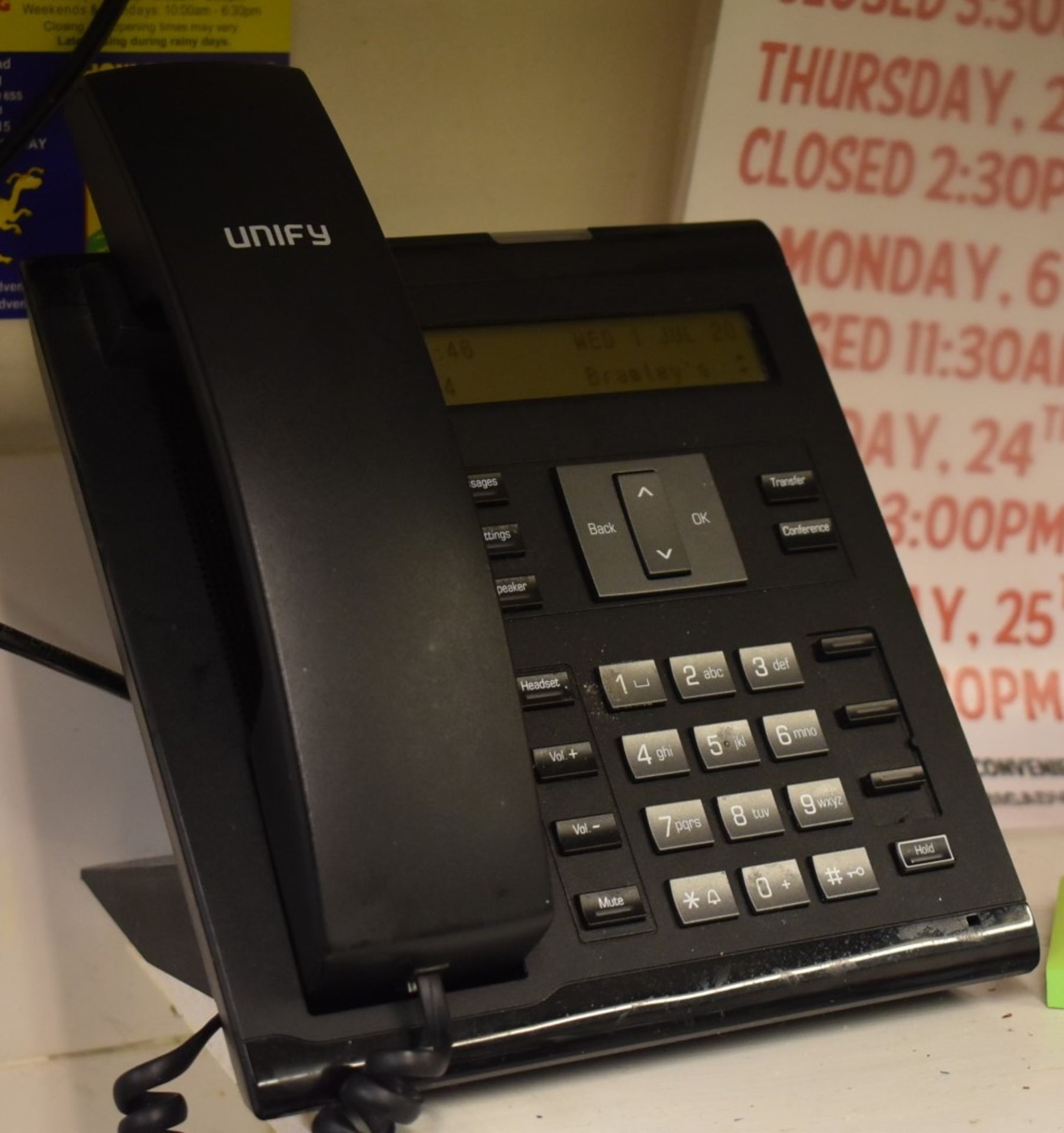 5 x Unify OpenScape IP 35G Eco Desk Phones - Model L30250-F600-C420 - CL520 - Ref WW328 - - Image 4 of 6