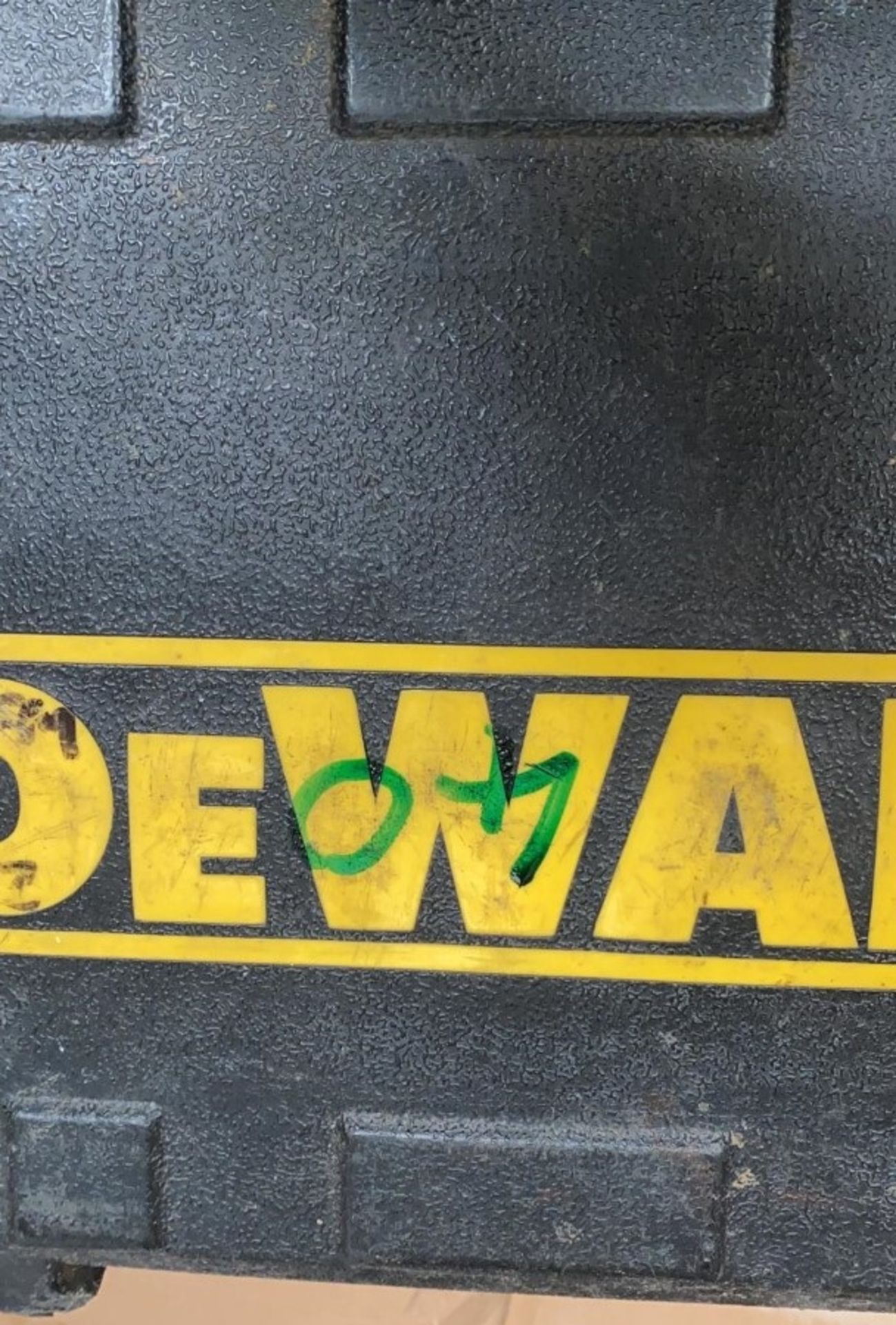 1 x Dewalt 110V Circular Saw - Used, Recently Removed From A Working Site - CL505 - Ref: TL040 - - Image 2 of 5