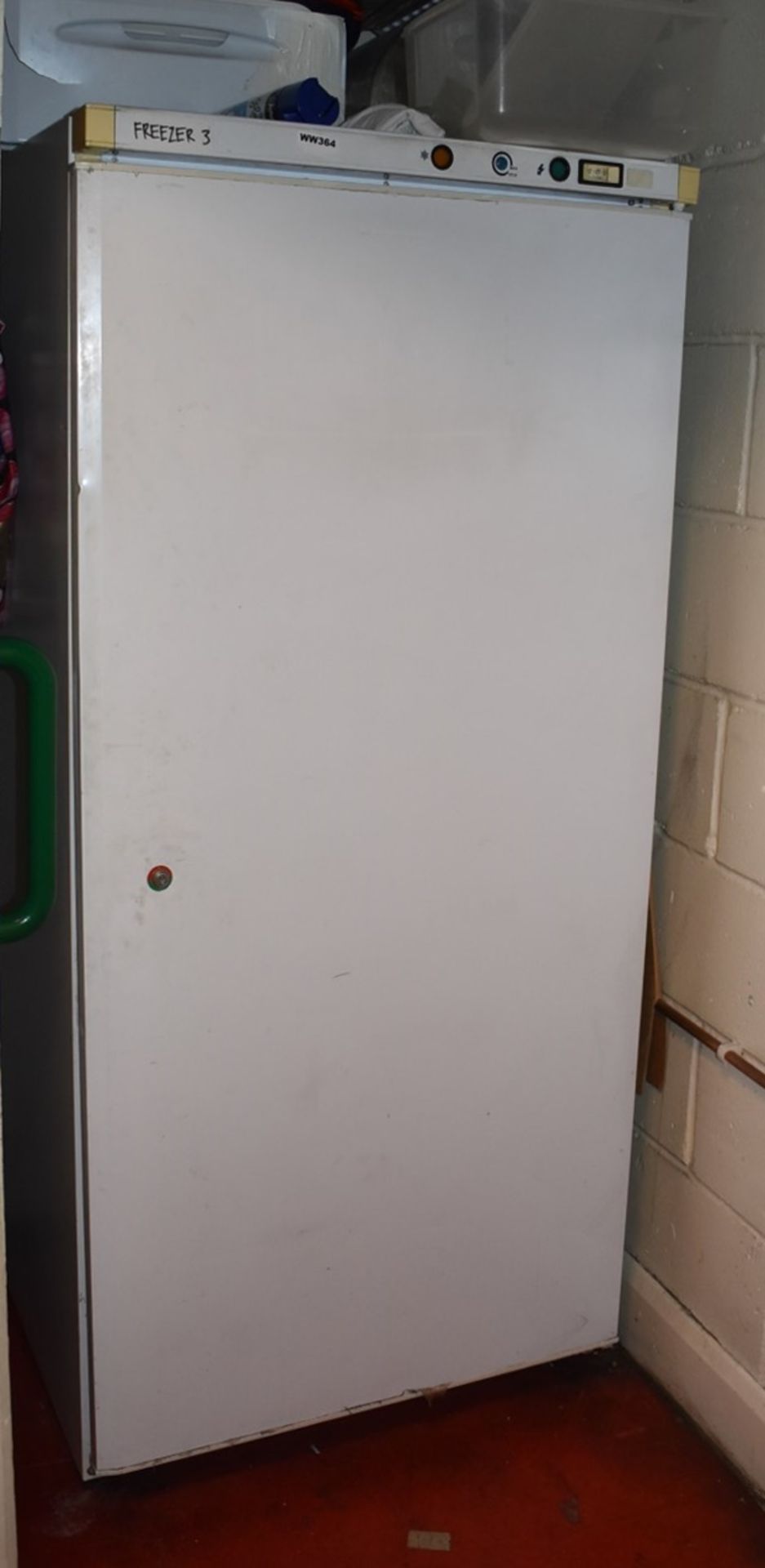 1 x Iarp AB500 Solid Door Upright Commercial Freezer - H170 x W77 x D74 cms - Ref WW364 - CL520 - - Image 2 of 2