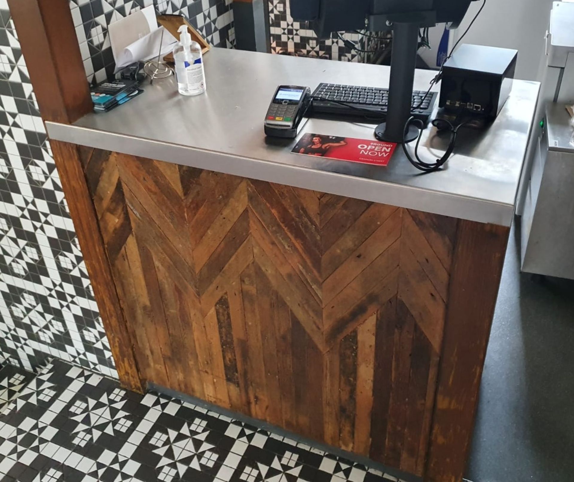 1 x Epos Service Counter With a Wood Panel Design and Stainless Steel Top - H100 x W112 x D60