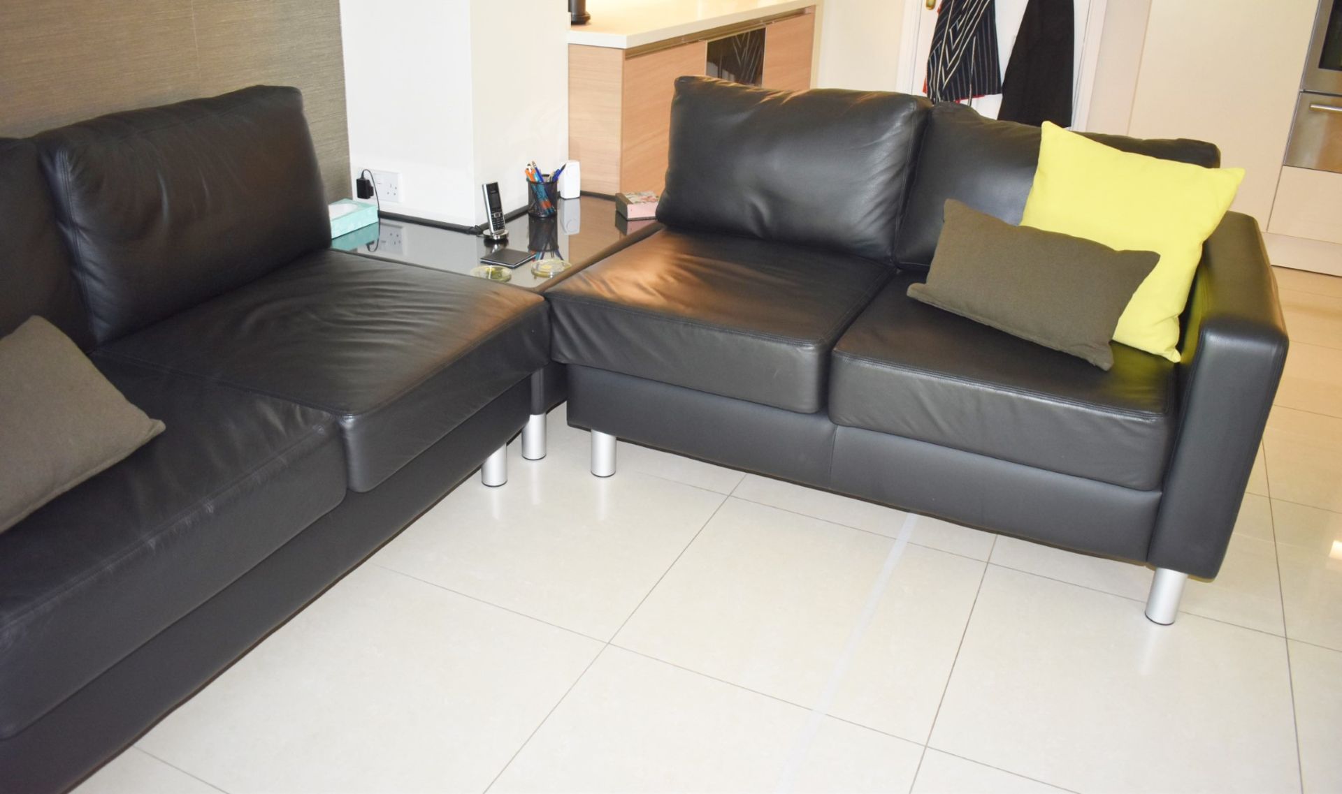 1 x Saxon Bespoke Corner Sofa Upholstered in Genuine Black Leather - Three-Piece Contemporary Design - Image 7 of 14