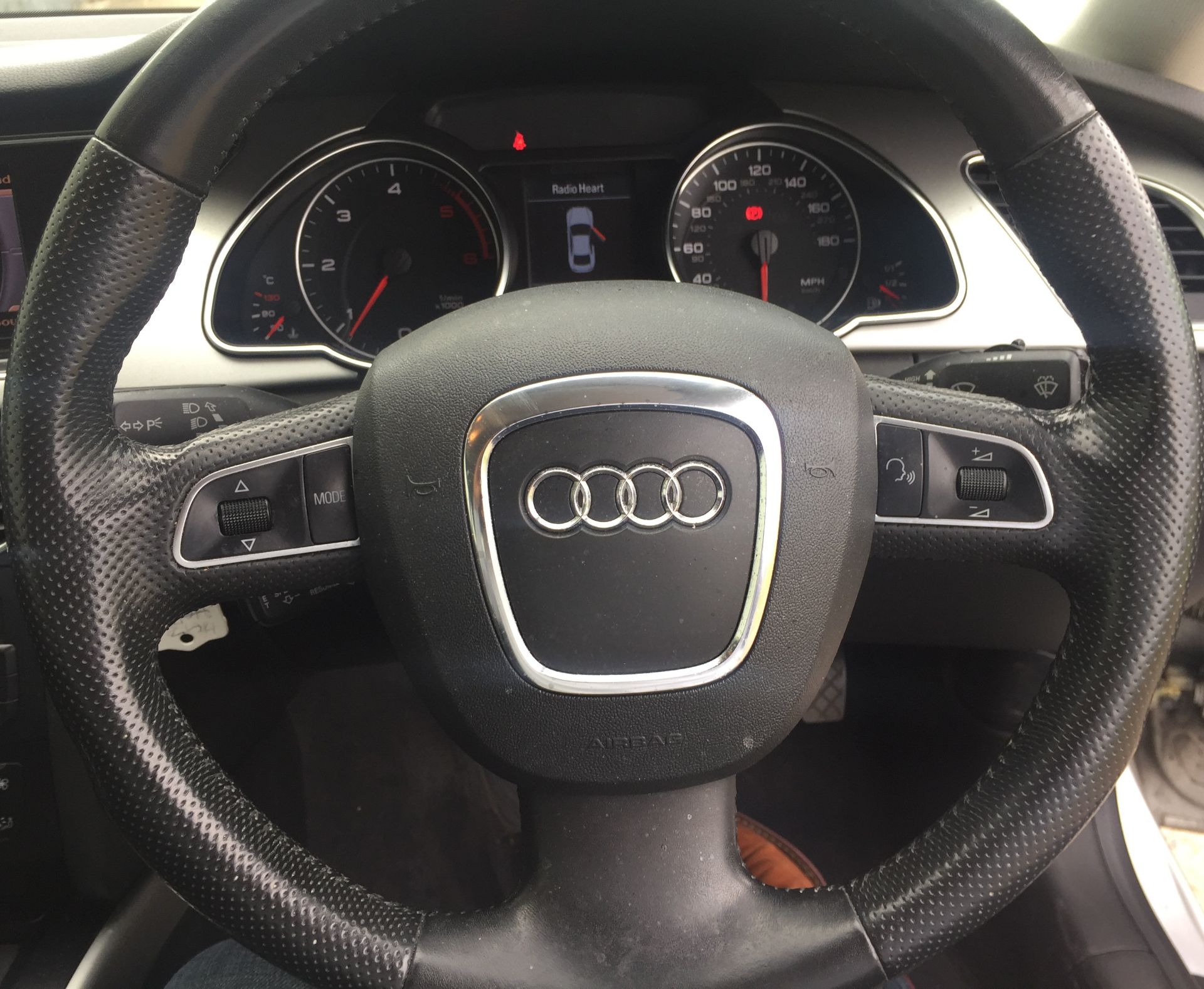 2010 Audi A5 2.0 TDI SE 2 Dr Coupe - CL505 - NO VAT ON THE HAMMER - Location: - Image 10 of 15