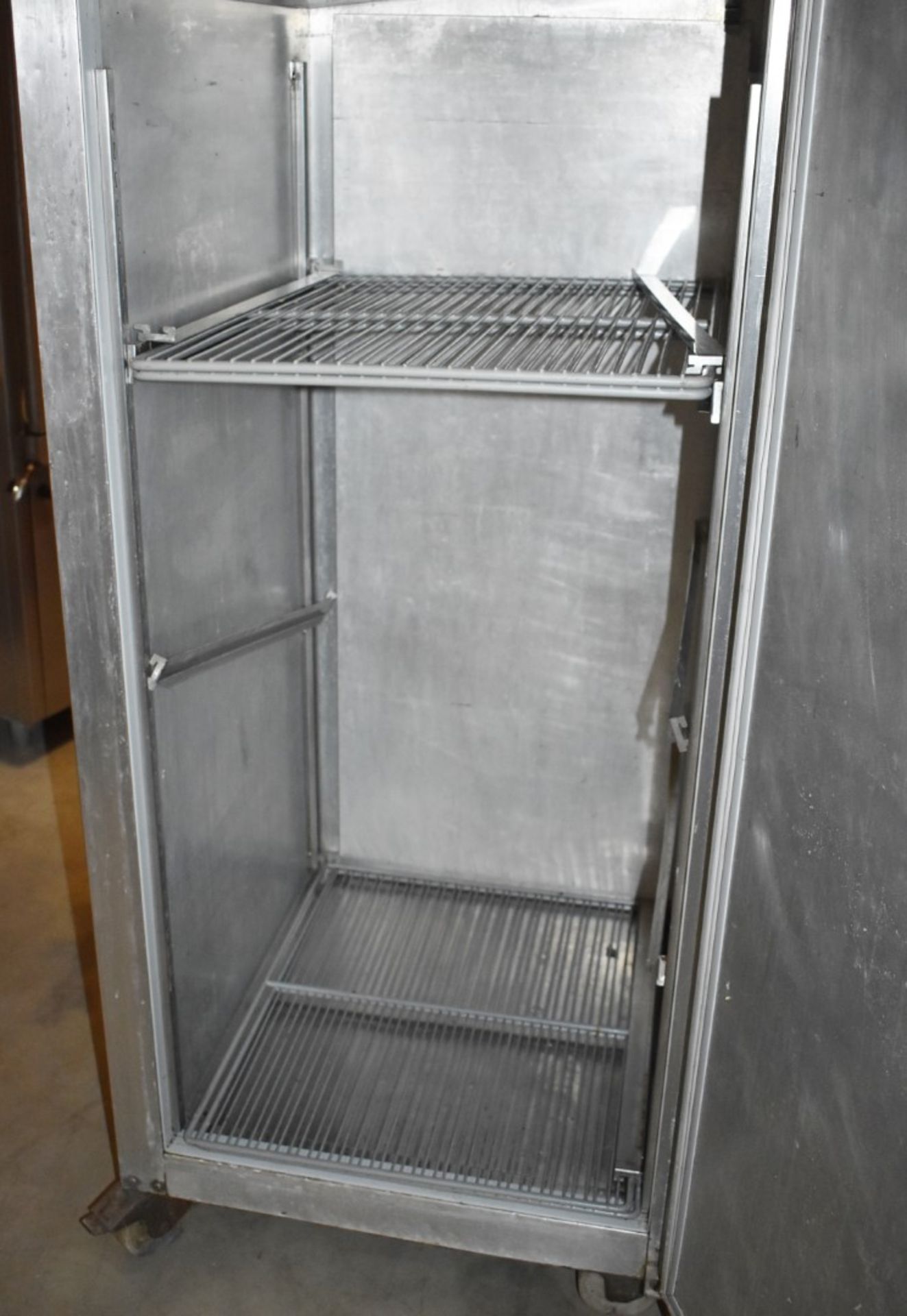 1 x Gram Upright Stainless Steel Pastry Refrigerator - 230v - H200 x W69 x D85 cms - CL232 - Ref - Image 4 of 5