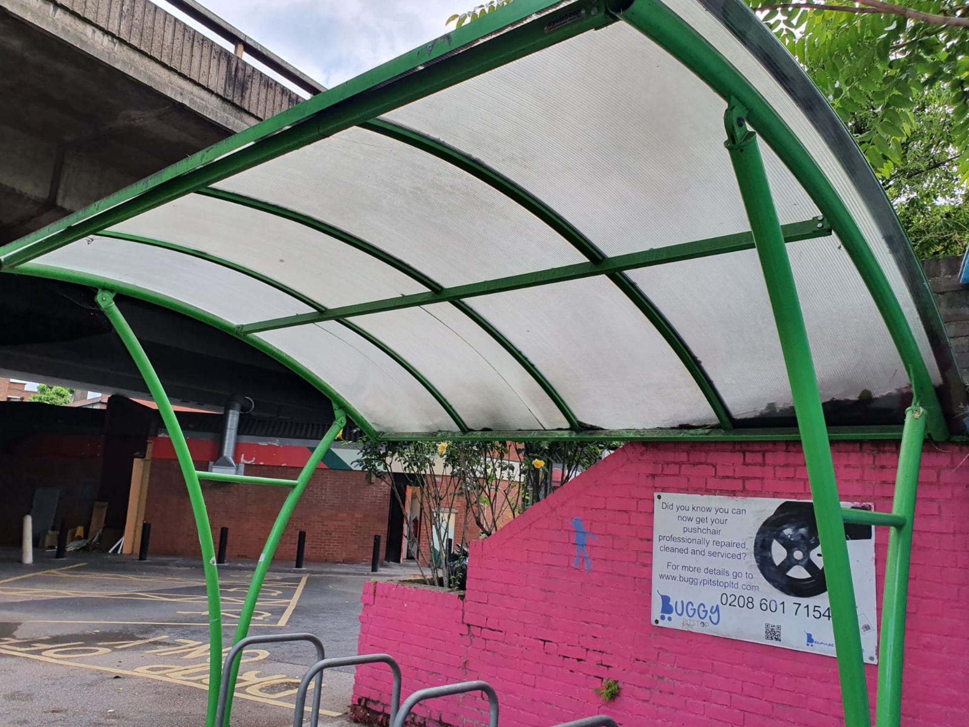 1 x Bike Shelter With Bike Racks - Suitable For Upto 8 Bikes - Contemporary Design - Suitable For - Image 3 of 9