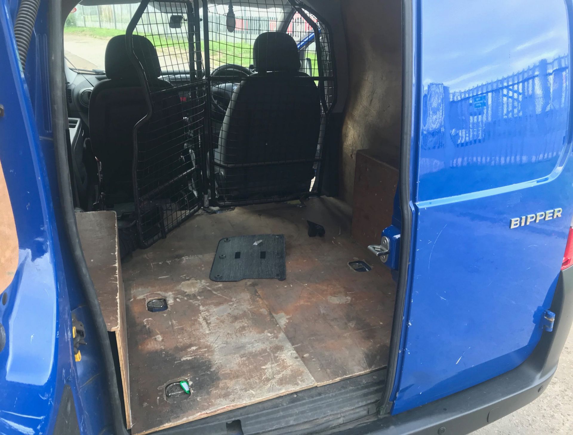 2014 Peugeot Bipper 1.3 Hdi 4 Door Panel Van - Image 14 of 14