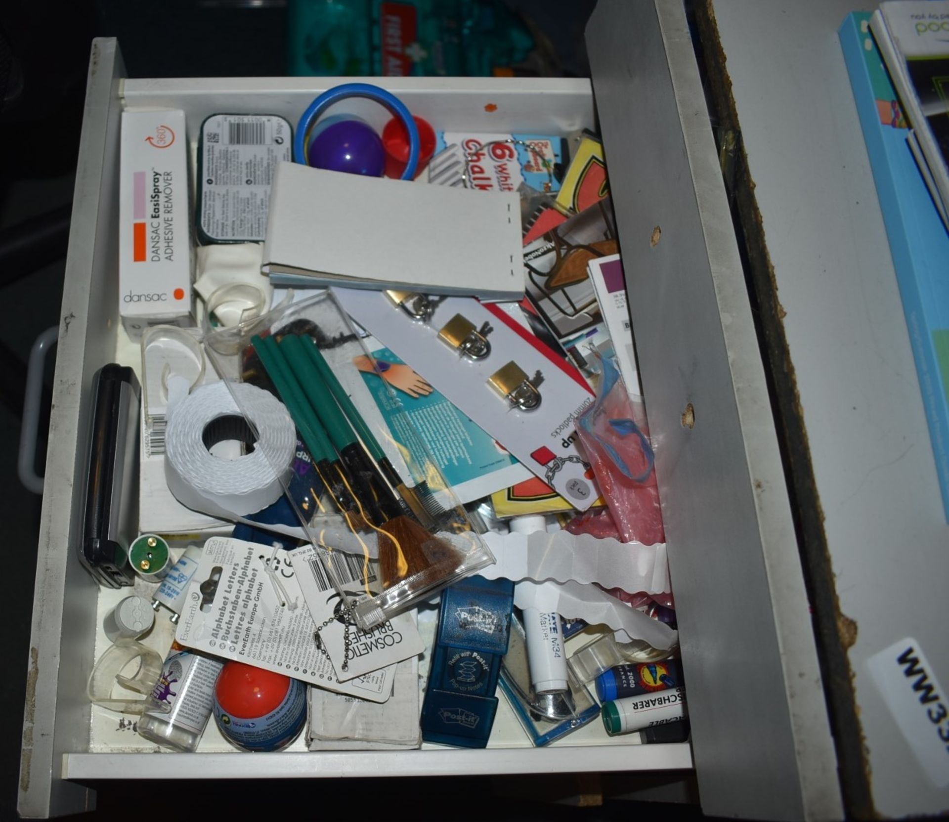 Assorted Job Lot From Office Room - Includes Stationary, Contents of Drawers, First Aid Kit, Party - Image 13 of 21