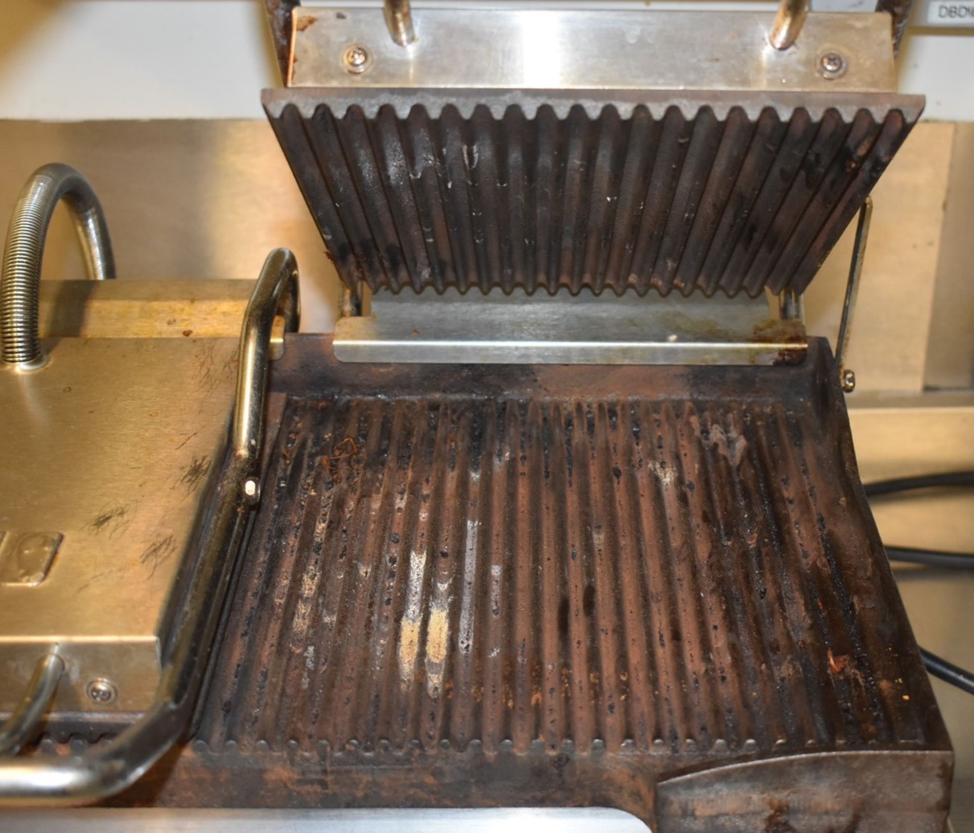 1 x Buffalo L537 Double Contact Panini Grill - 240v - Ref WW316 - CL520 - Location: London W10 - Image 3 of 5