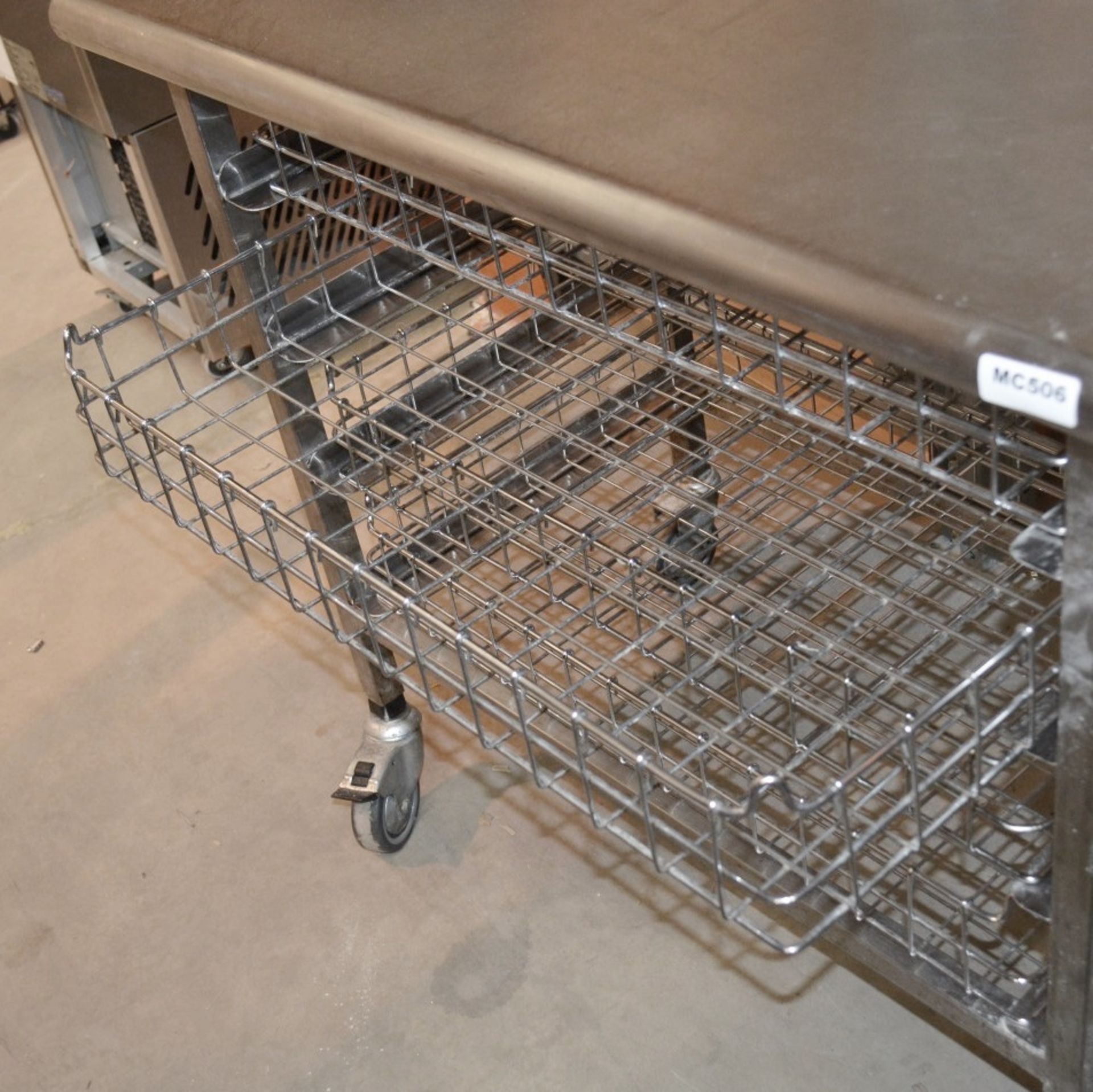 1 x Stainless Steel Commercial Kitchen 4-Basket Trolley On Castors - Dimensions: W90.5 x D60 x H88cm - Image 2 of 4