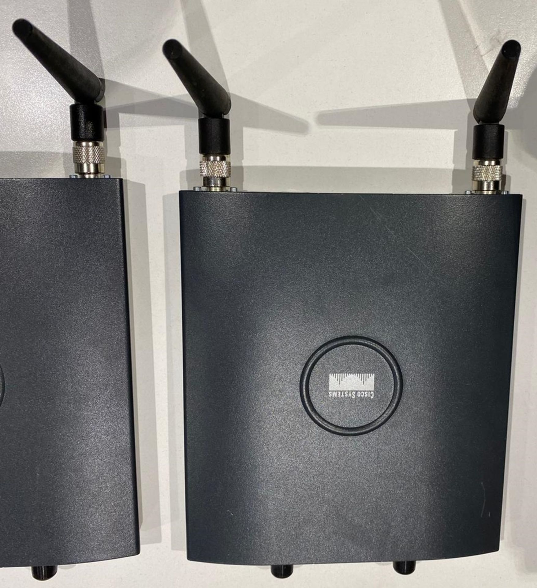 2 x Cisco Aironet 802.11a/b/g Access Point - Used Condition (see pictures)-Location: Altrincham WA14 - Image 3 of 9