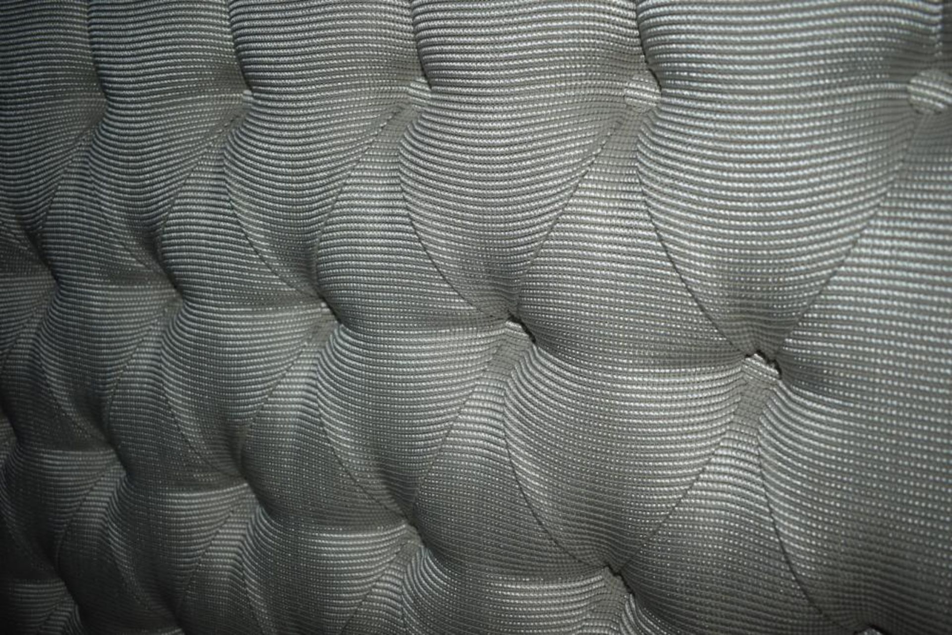 1 x Upholstered Button-Back Headboard - Dimensions (approx): W148 x H100 x D7cm - Ref: ABR062 / GR - - Image 2 of 2
