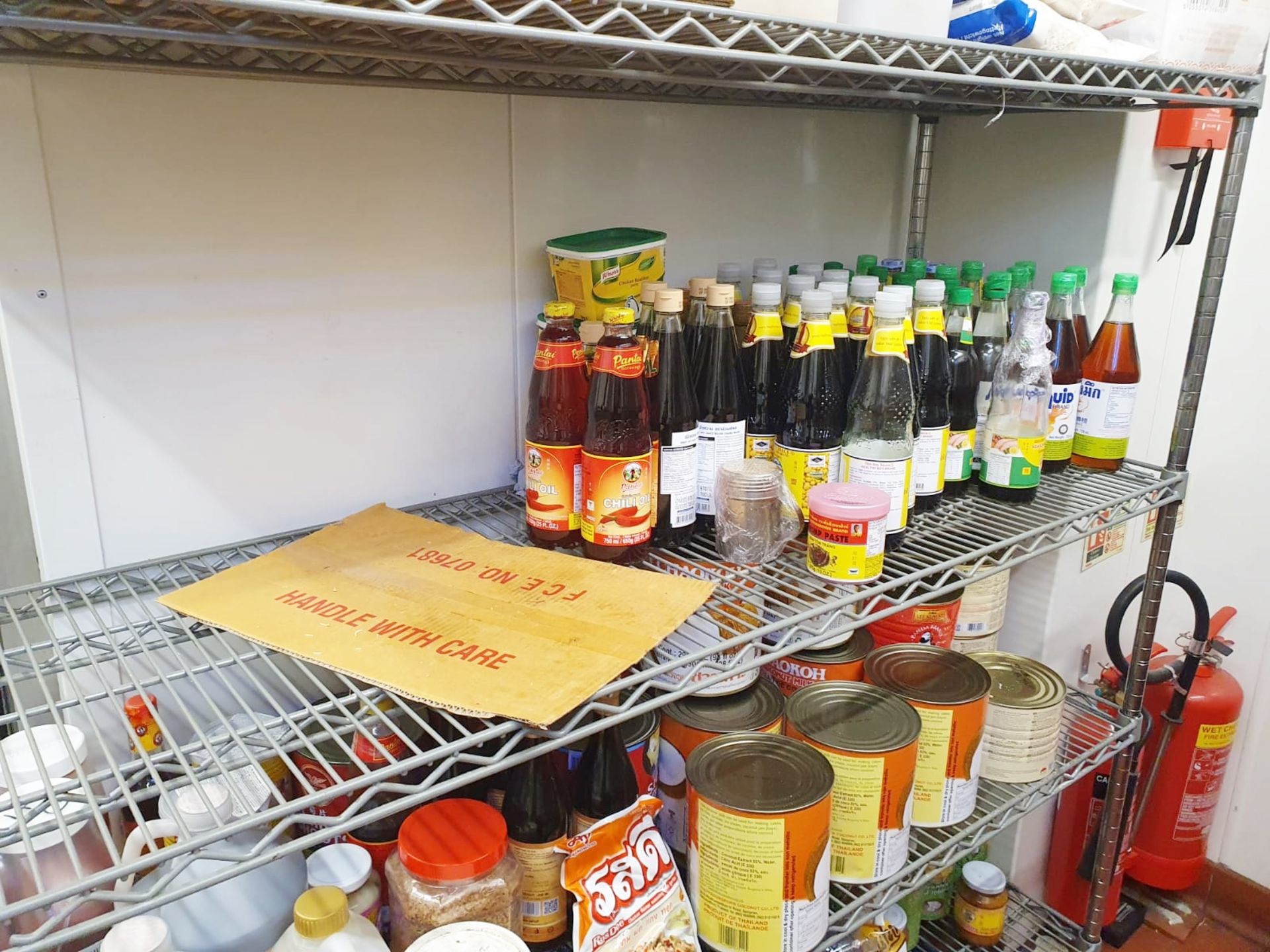 1 x Commercial Kitchen Wire Shelf With Contents - Contents Include Food Products Including Sacks - Image 8 of 9