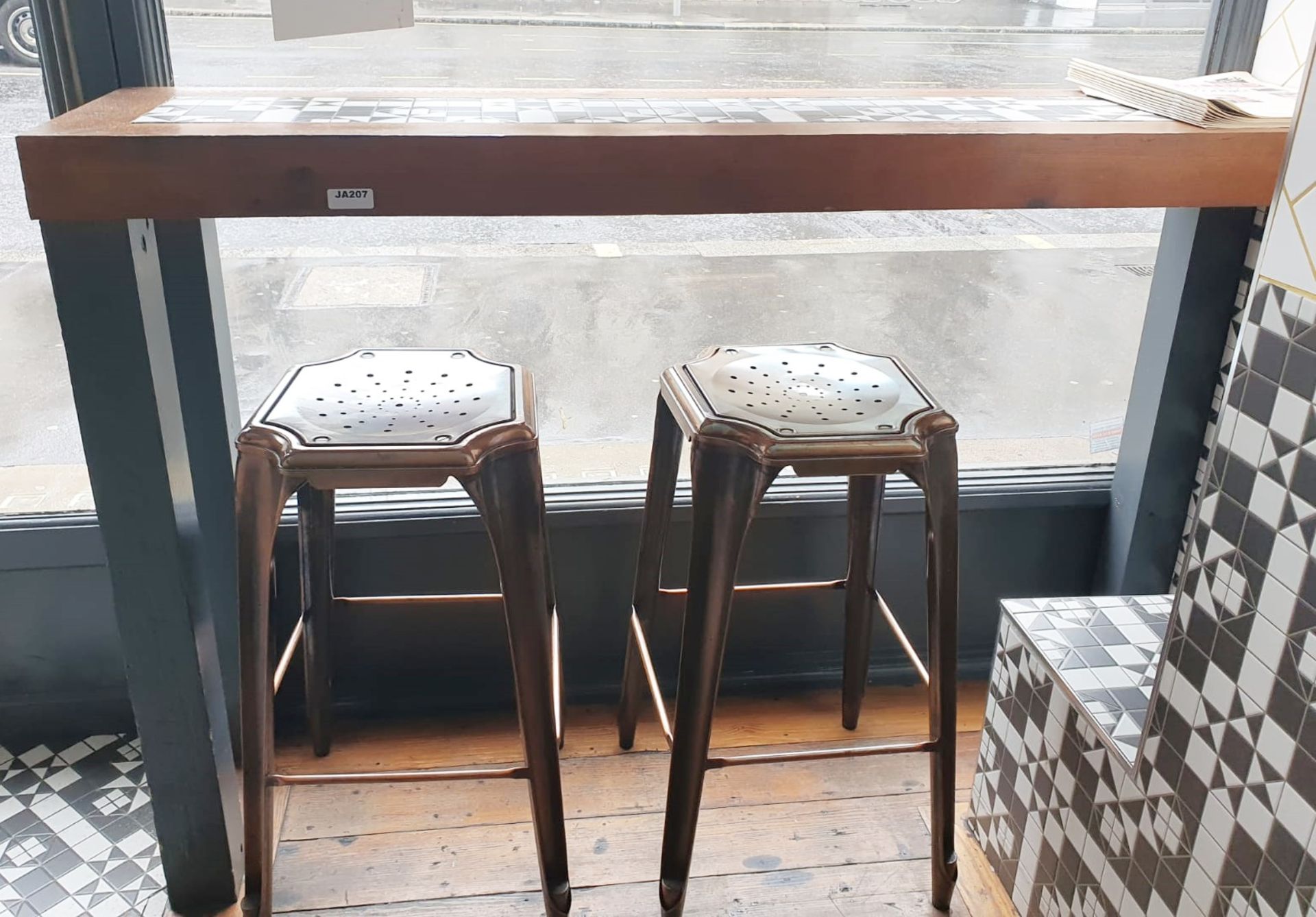 1 x Restaurant Seating Bench Table With Tiled Top and Two Copper Bar Stools - Bench Size H110 x W167 - Bild 3 aus 5