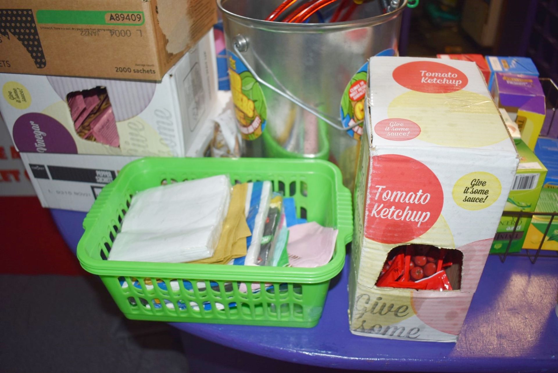 Assorted Job Lot From Office Room - Includes Stationary, Contents of Drawers, First Aid Kit, Party - Image 18 of 21