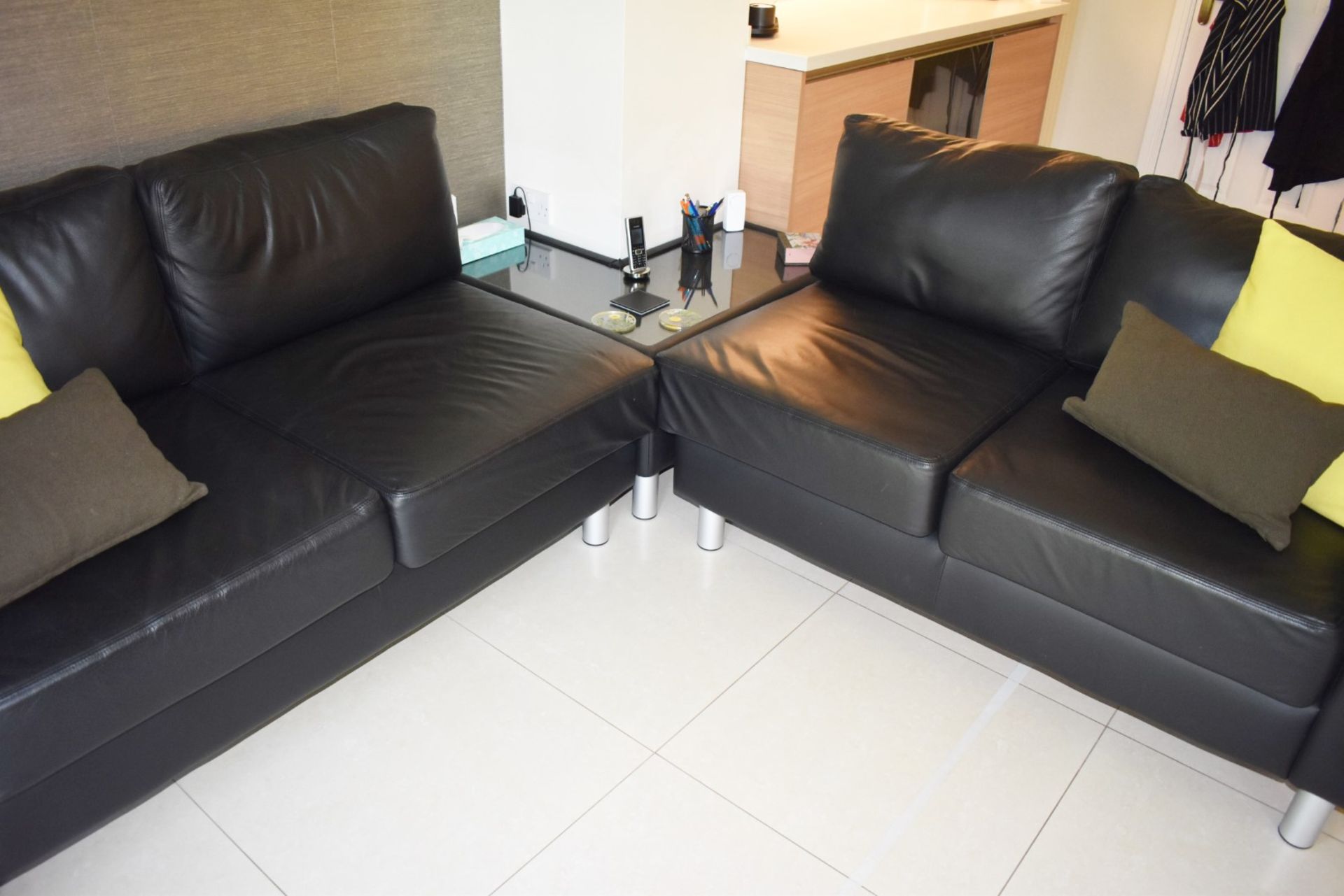 1 x Saxon Bespoke Corner Sofa Upholstered in Genuine Black Leather - Three-Piece Contemporary Design - Image 8 of 14