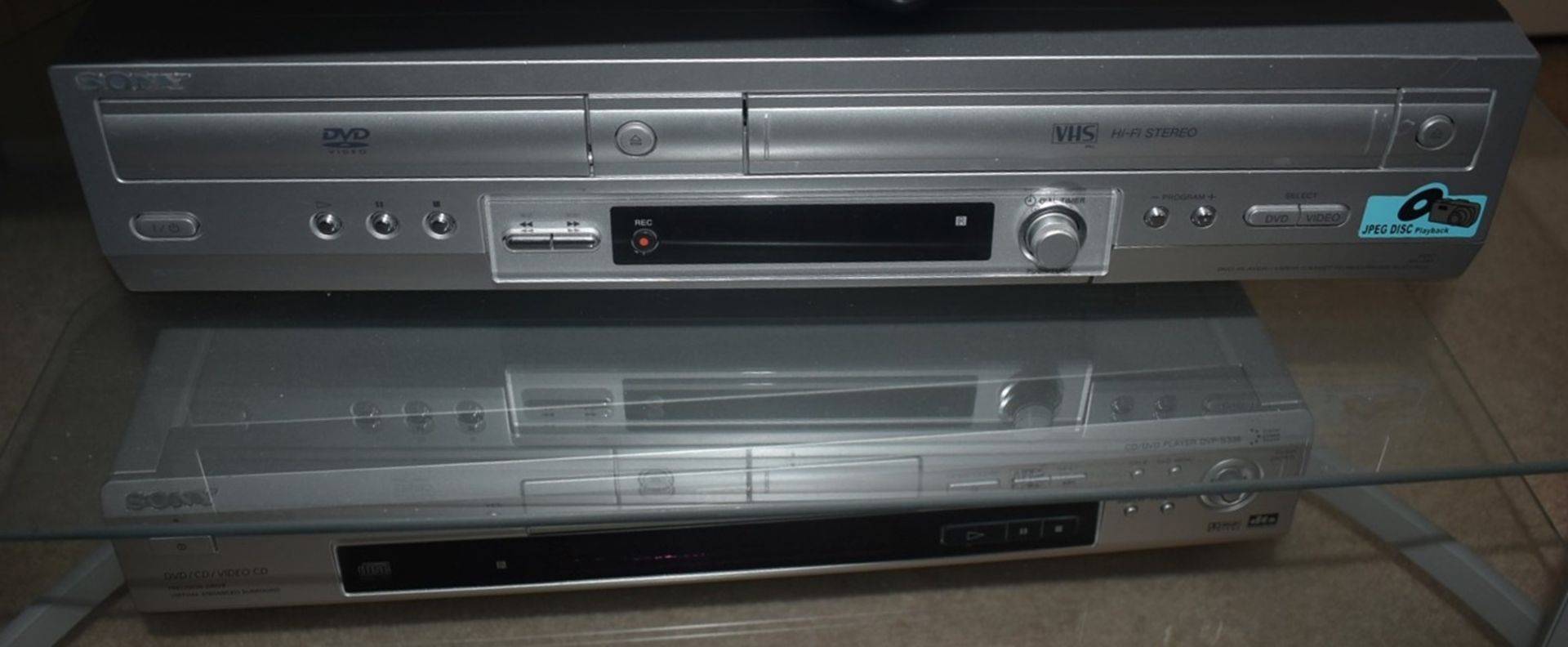 1 x Sony 27" Digital TV On Stand + VHS Video / DVD Player + DVD/CD Player - CL491 *NO VAT* - Image 2 of 5