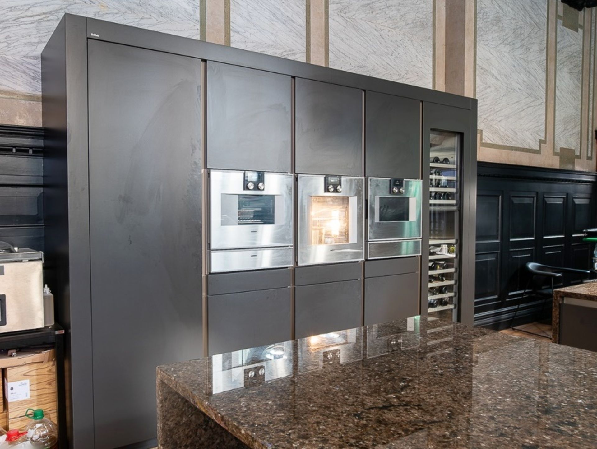1 x SieMatic Fitted Kitchen in Basalt Grey Matt With Handleless Doors - Features Gaggenau - Image 10 of 10